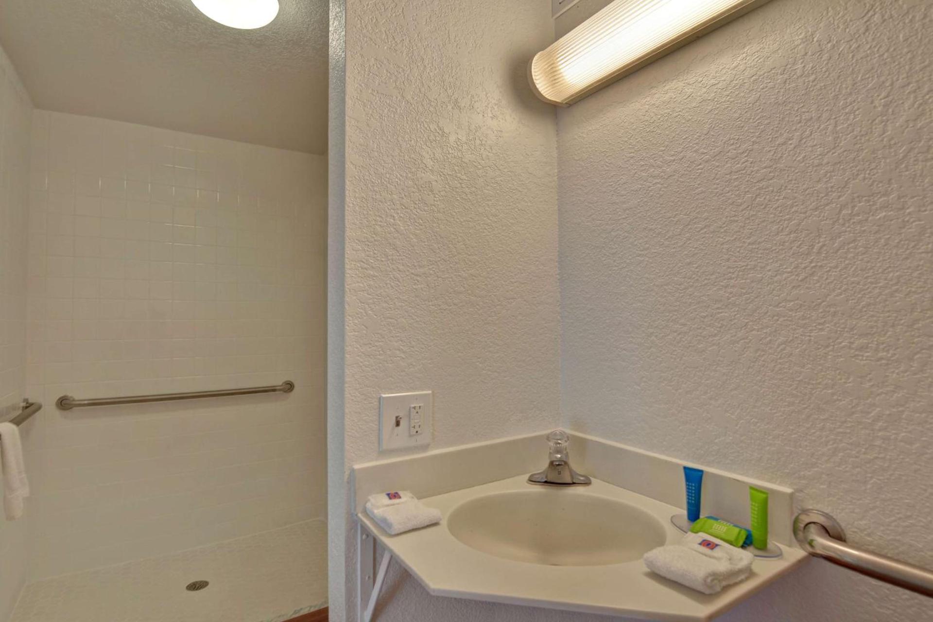 Motel 6-Cocoa Beach, FL photo 22