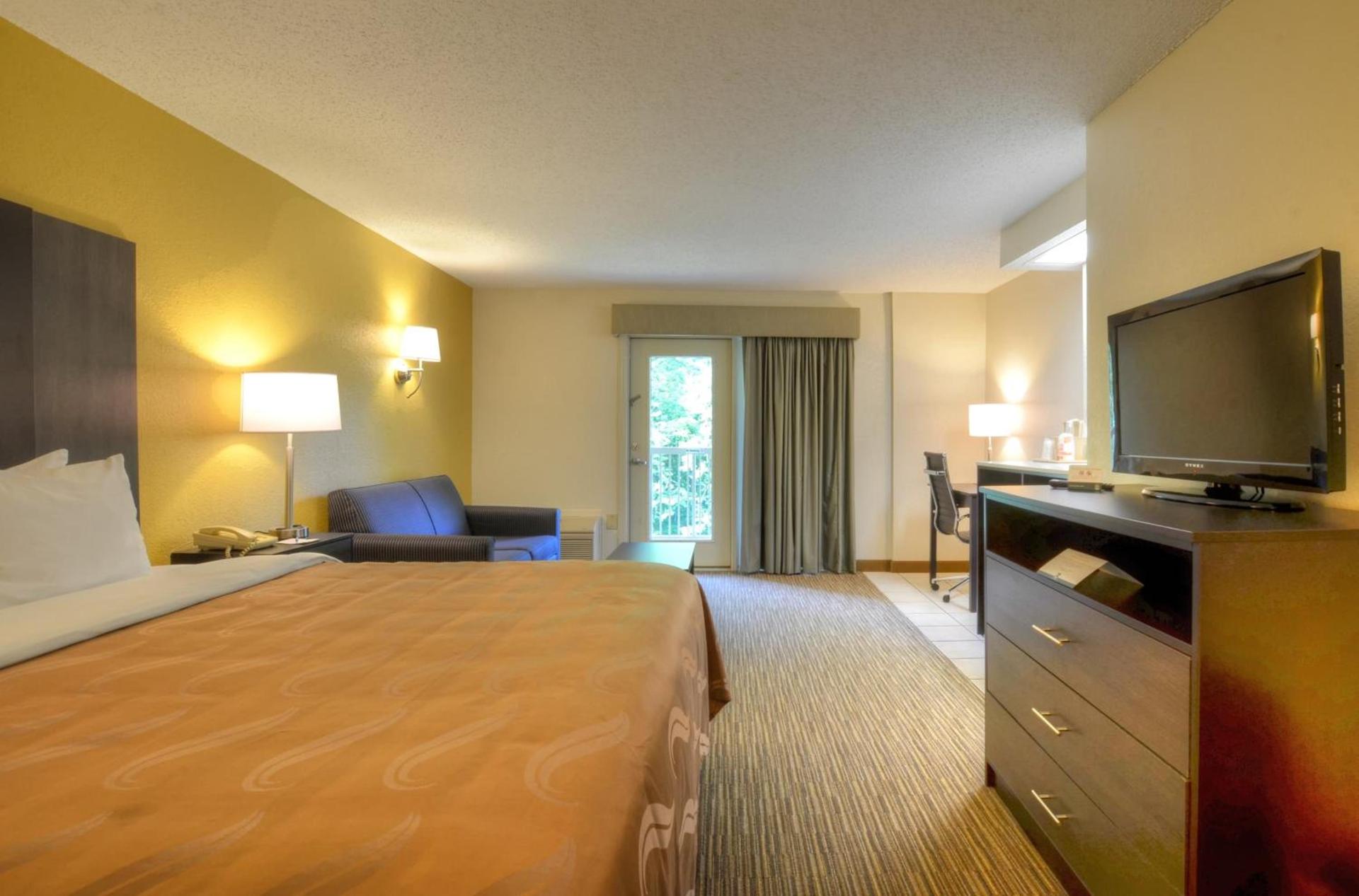 Quality Inn Cherokee Riverside photo 22