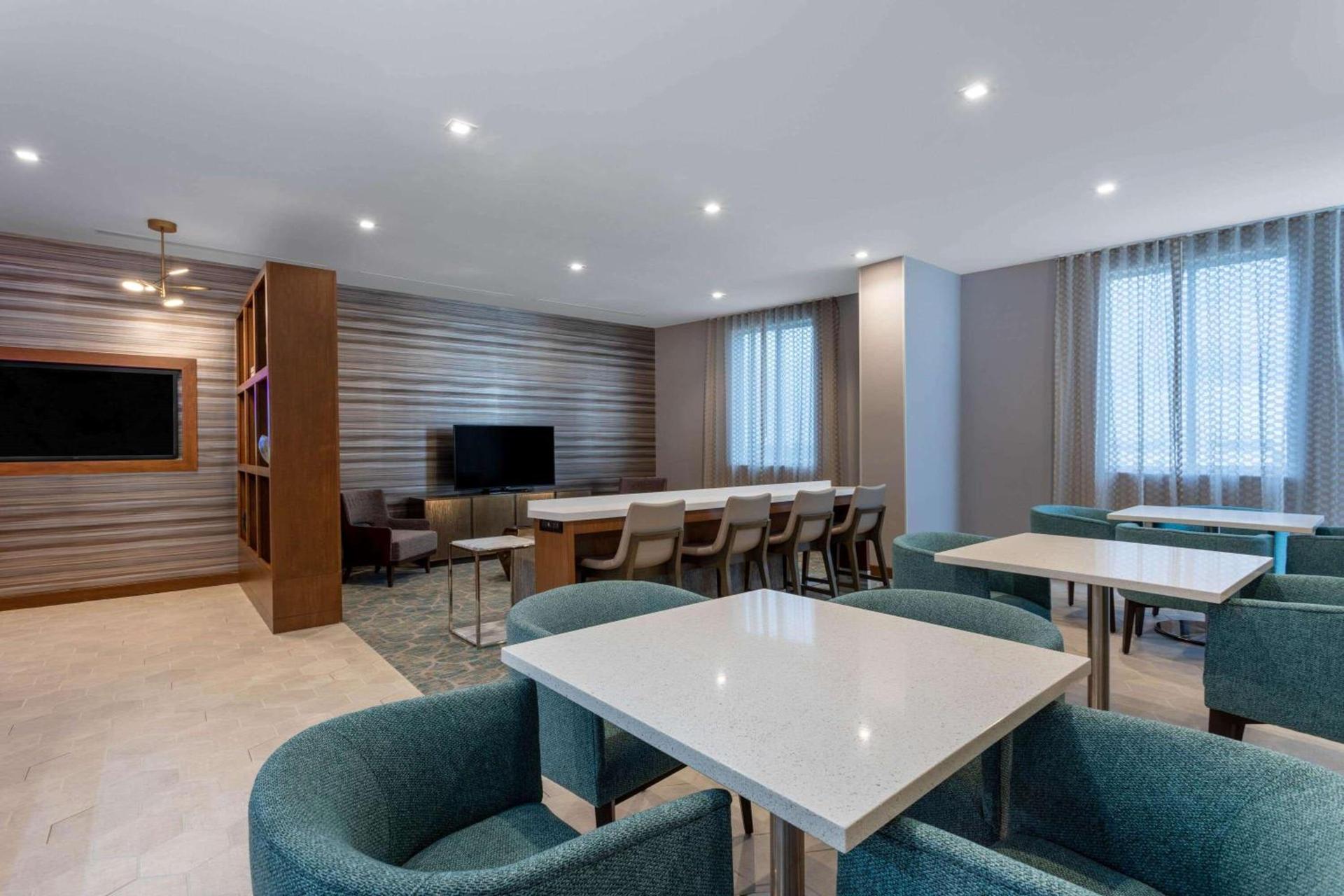 Wyndham Garden Miami International Airport photo 35