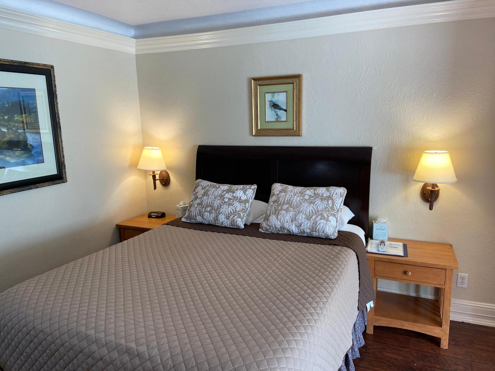 Los Gatos Garden Inn Hotel photo 41