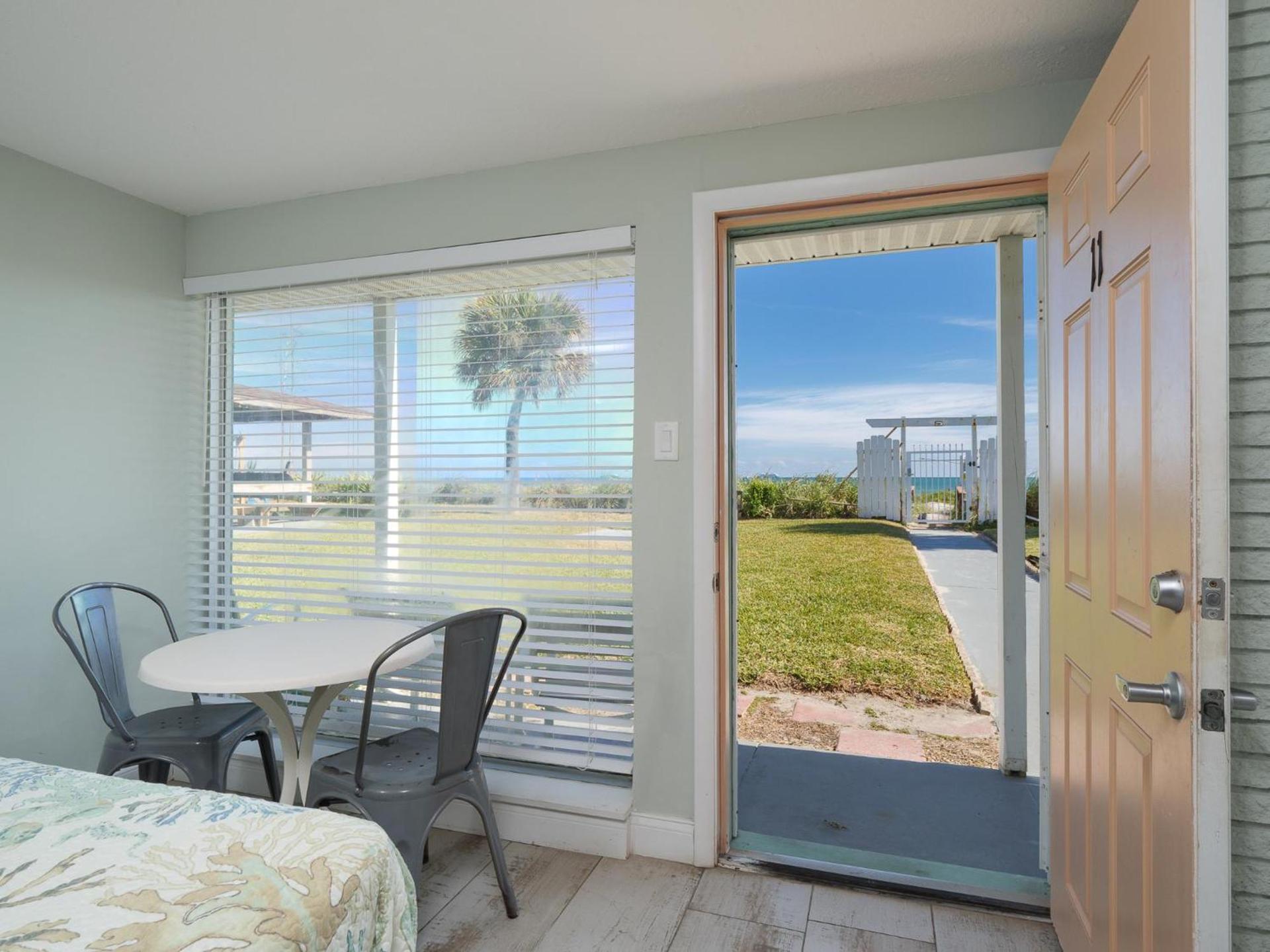 Sea Aire Oceanfront Inn photo 28
