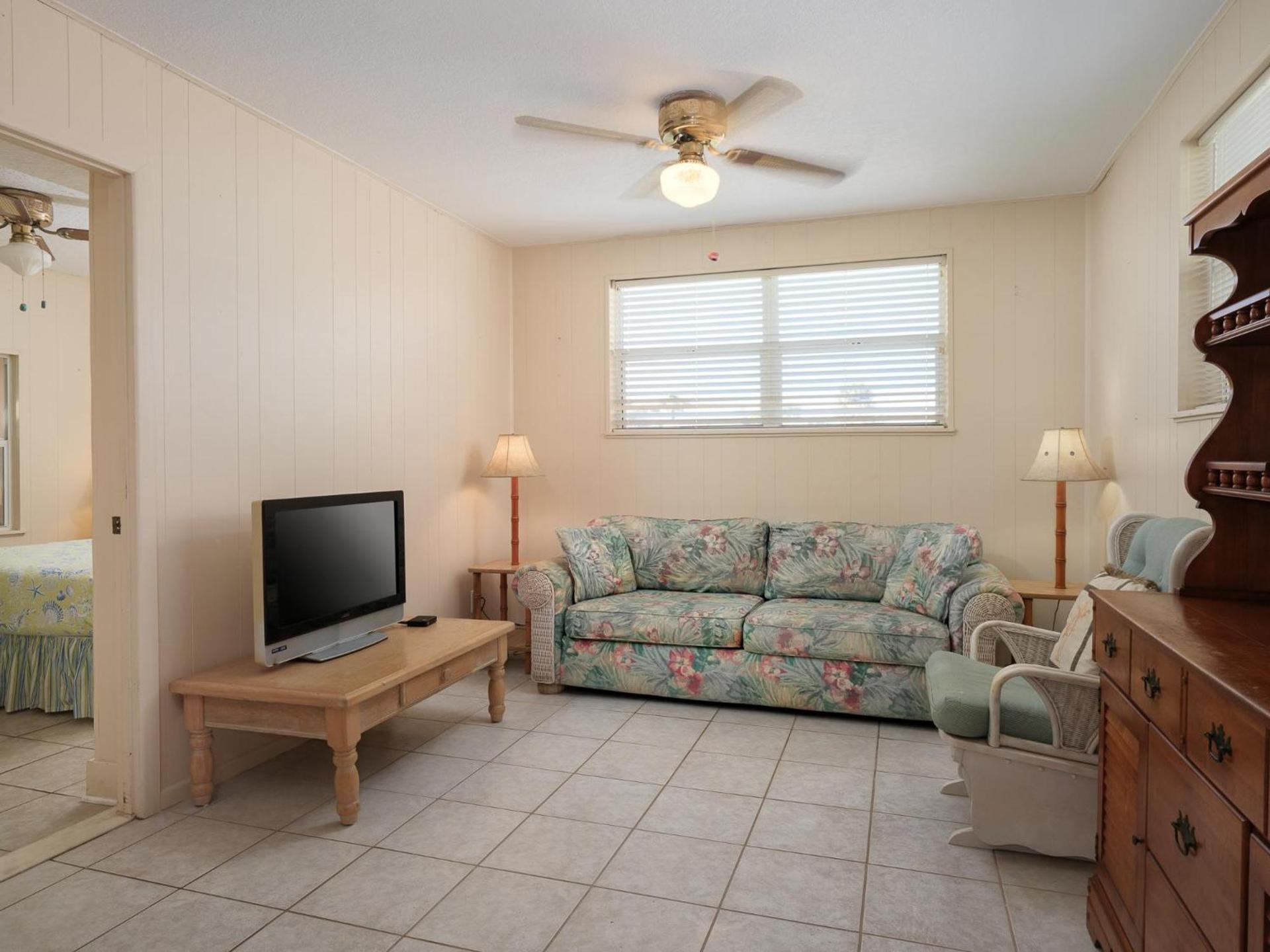 Sea Aire Oceanfront Inn photo 17