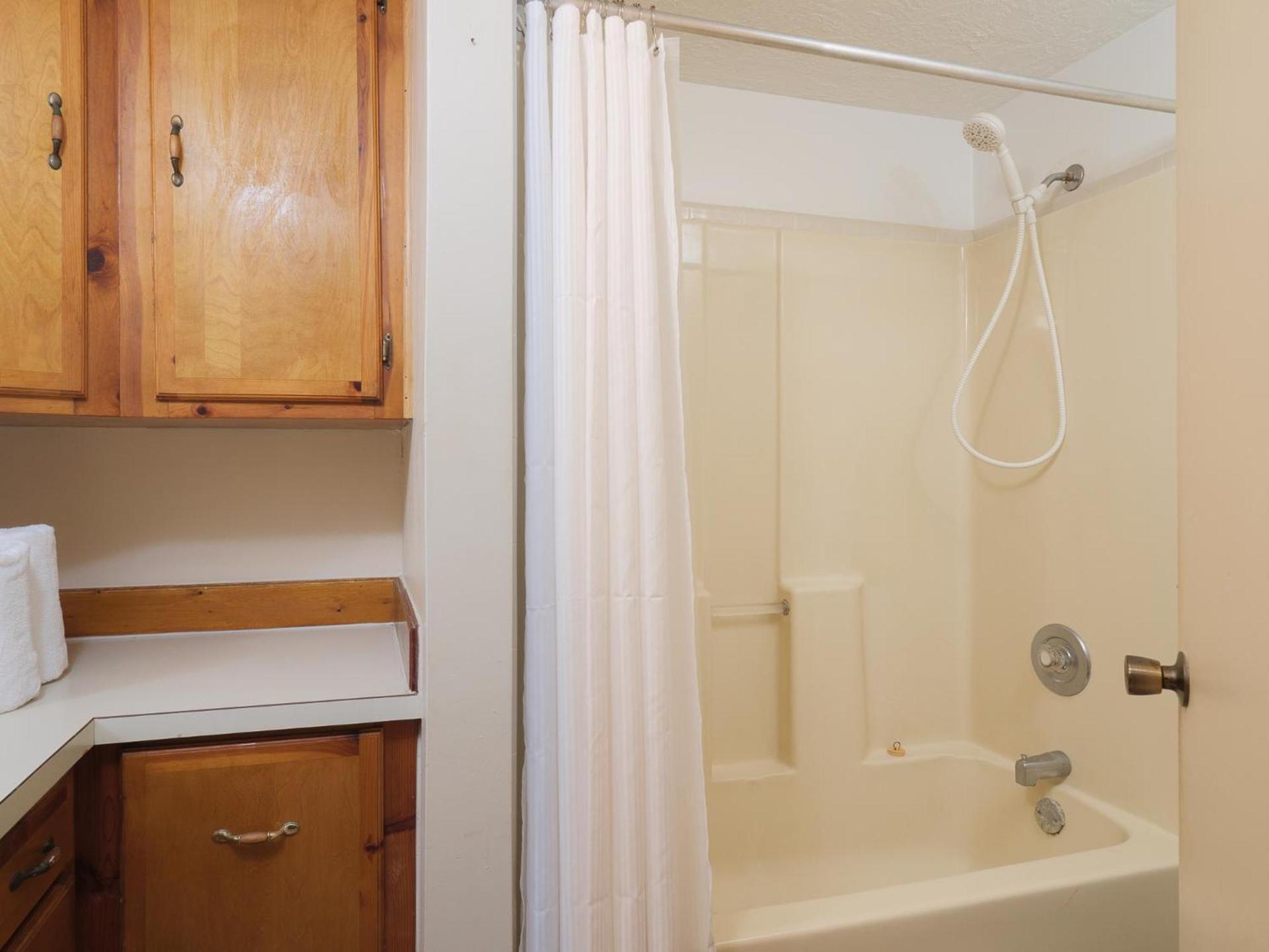 Sea Aire Oceanfront Inn photo 22