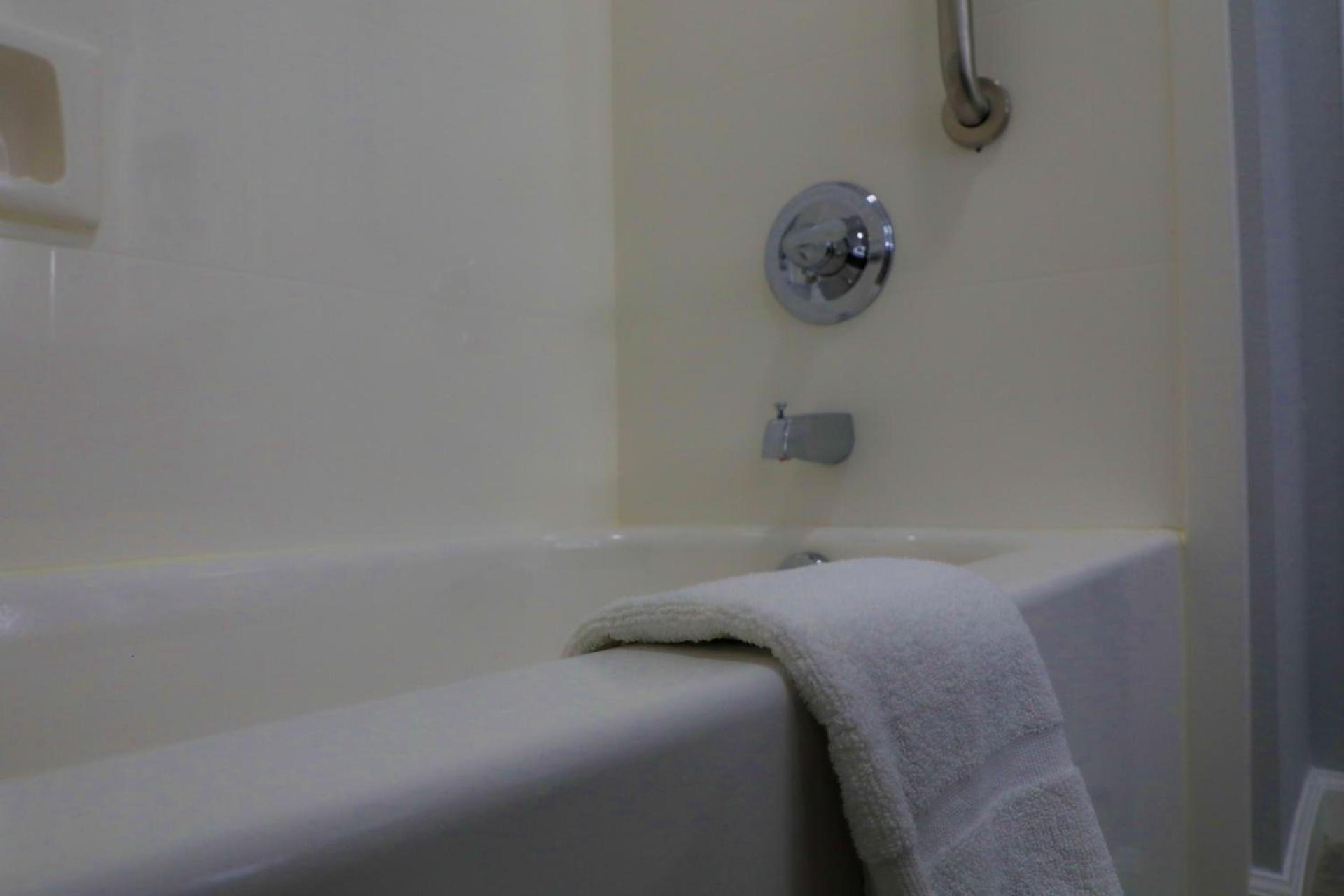 Home Inn and Suites Olive Branch photo 23