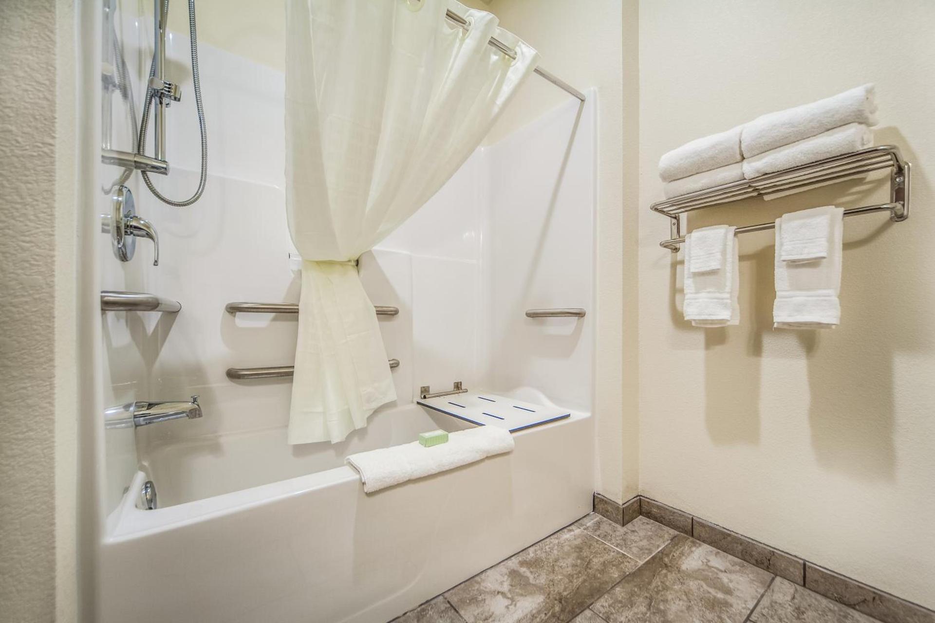 Cobblestone Hotel & Suites - Cozad photo 21
