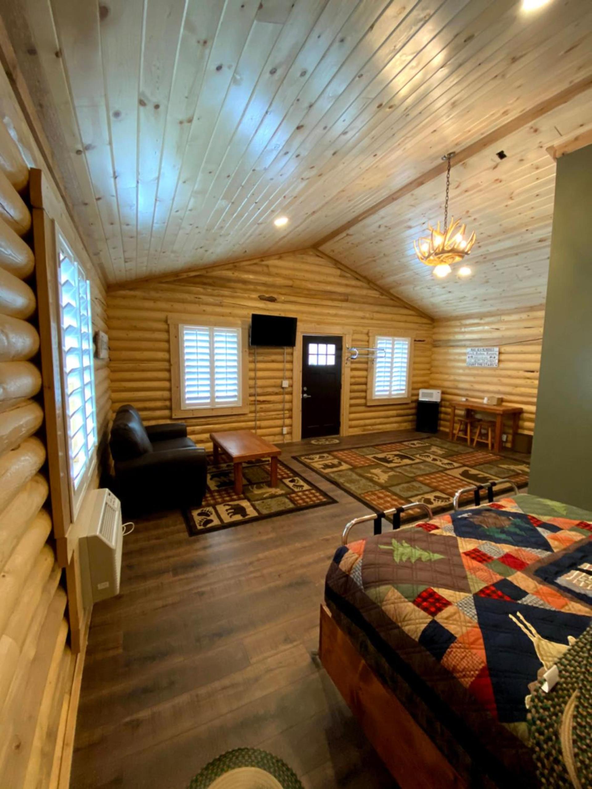 Cabin Village photo 13