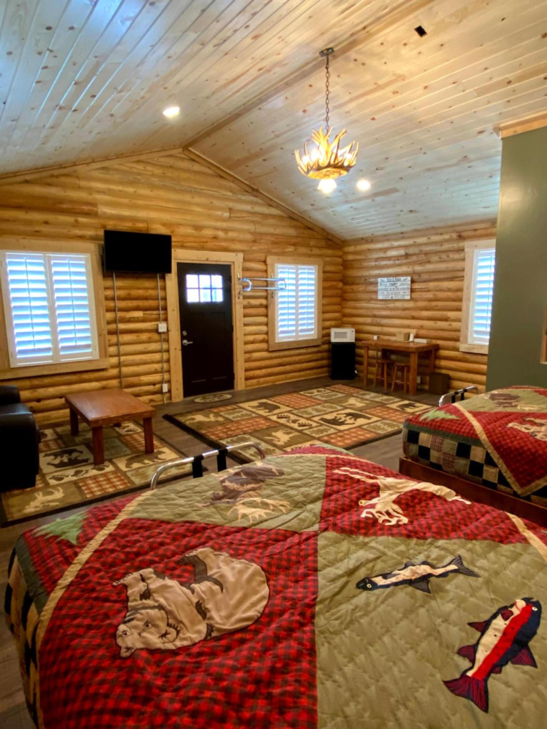 Cabin Village photo 11