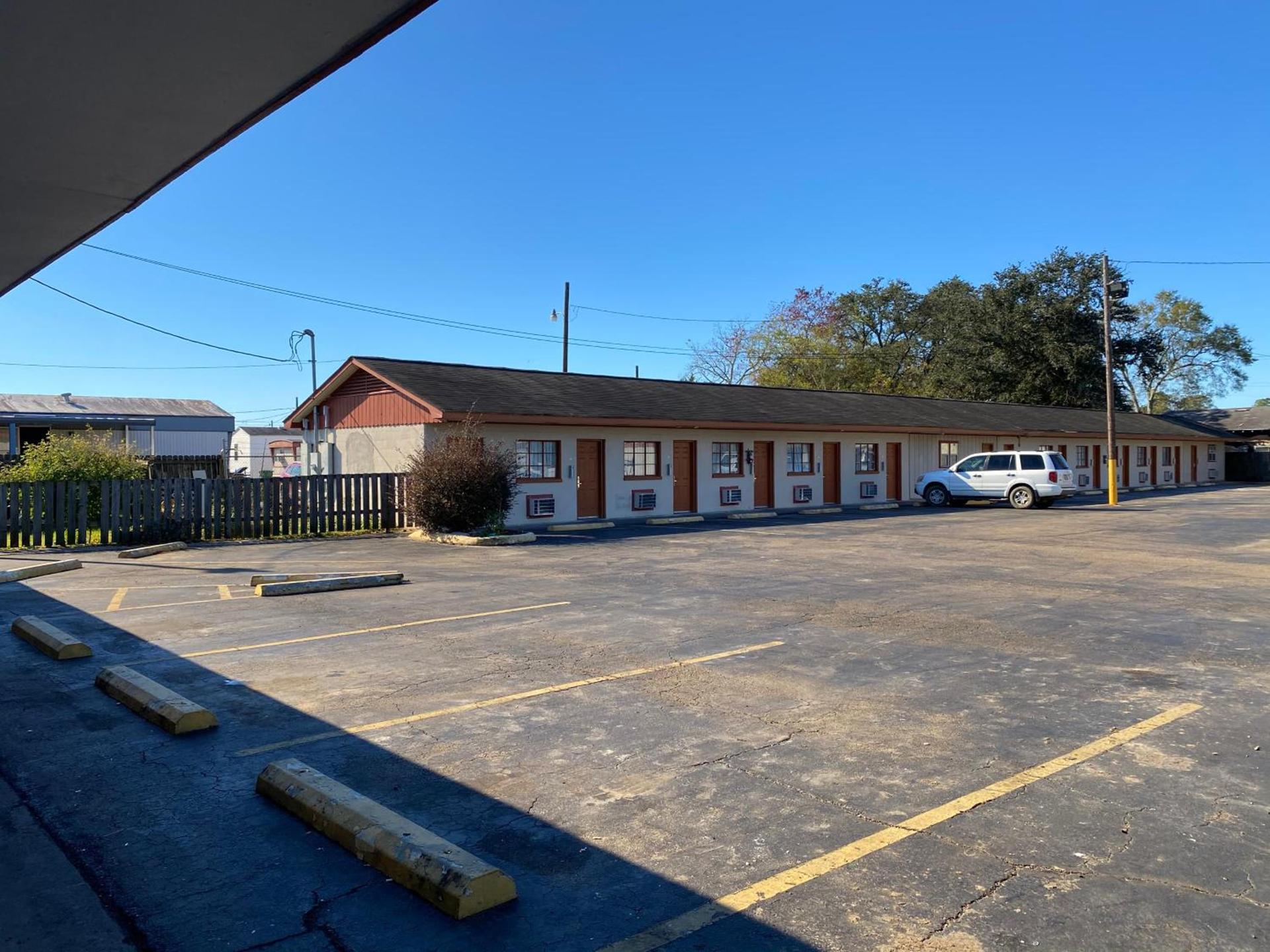 Relax Inn-Plaquemine photo 33