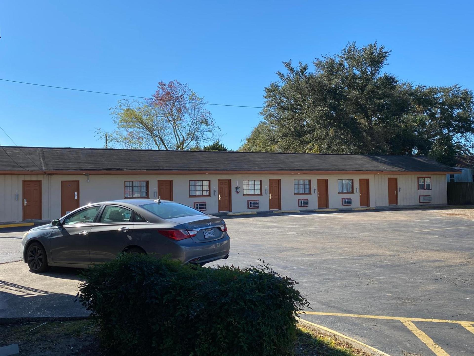 Relax Inn-Plaquemine photo 6
