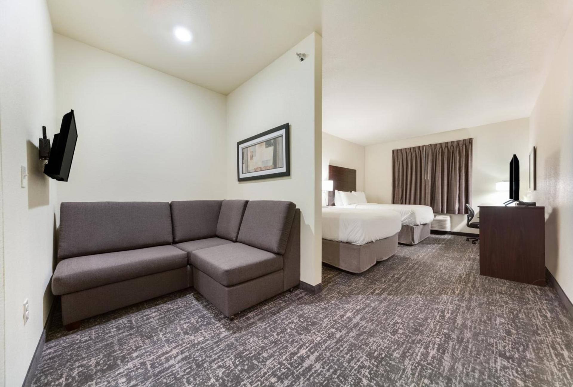 Cobblestone Hotel & Suites - Cozad photo 18