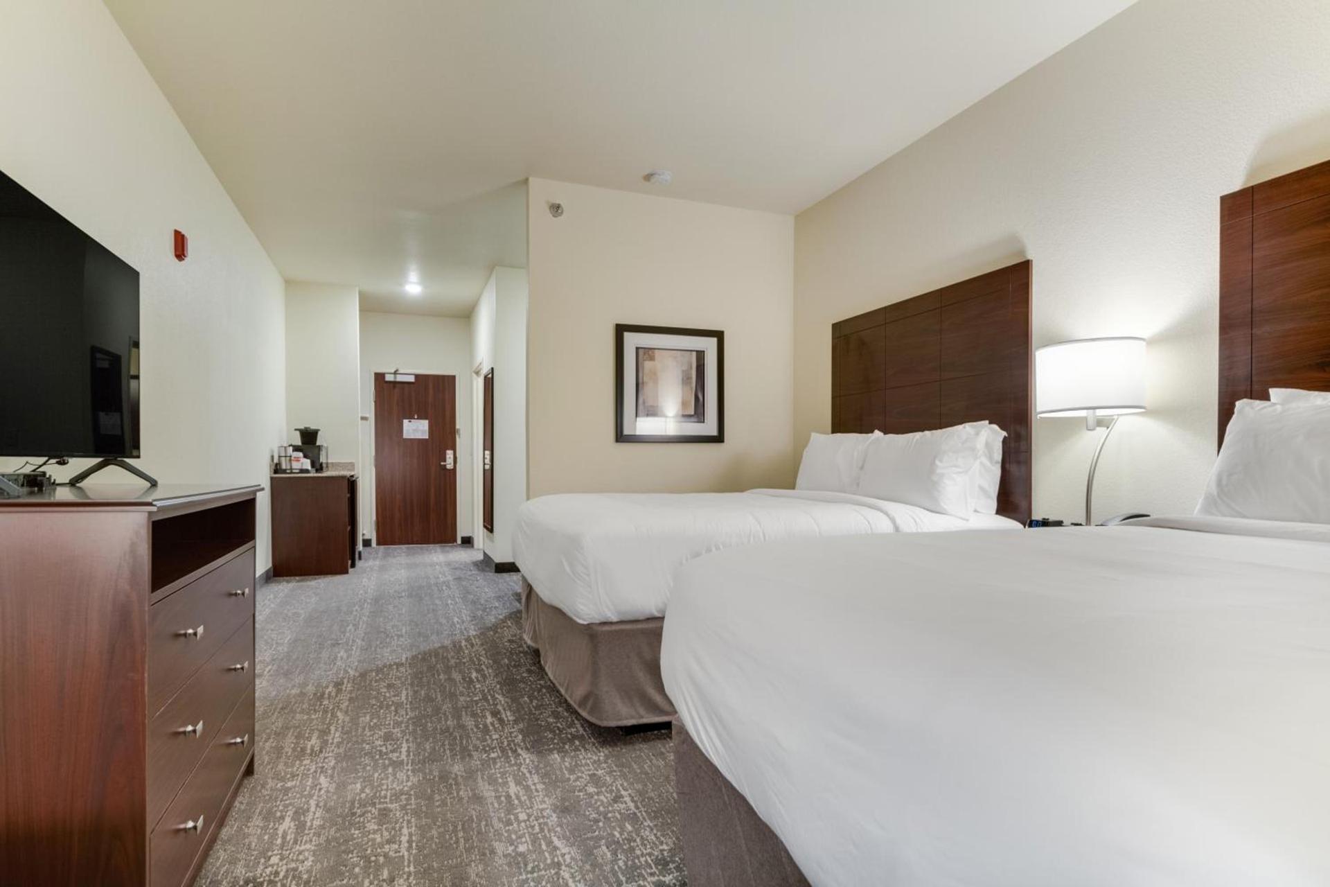 Cobblestone Hotel & Suites - Cozad photo 17