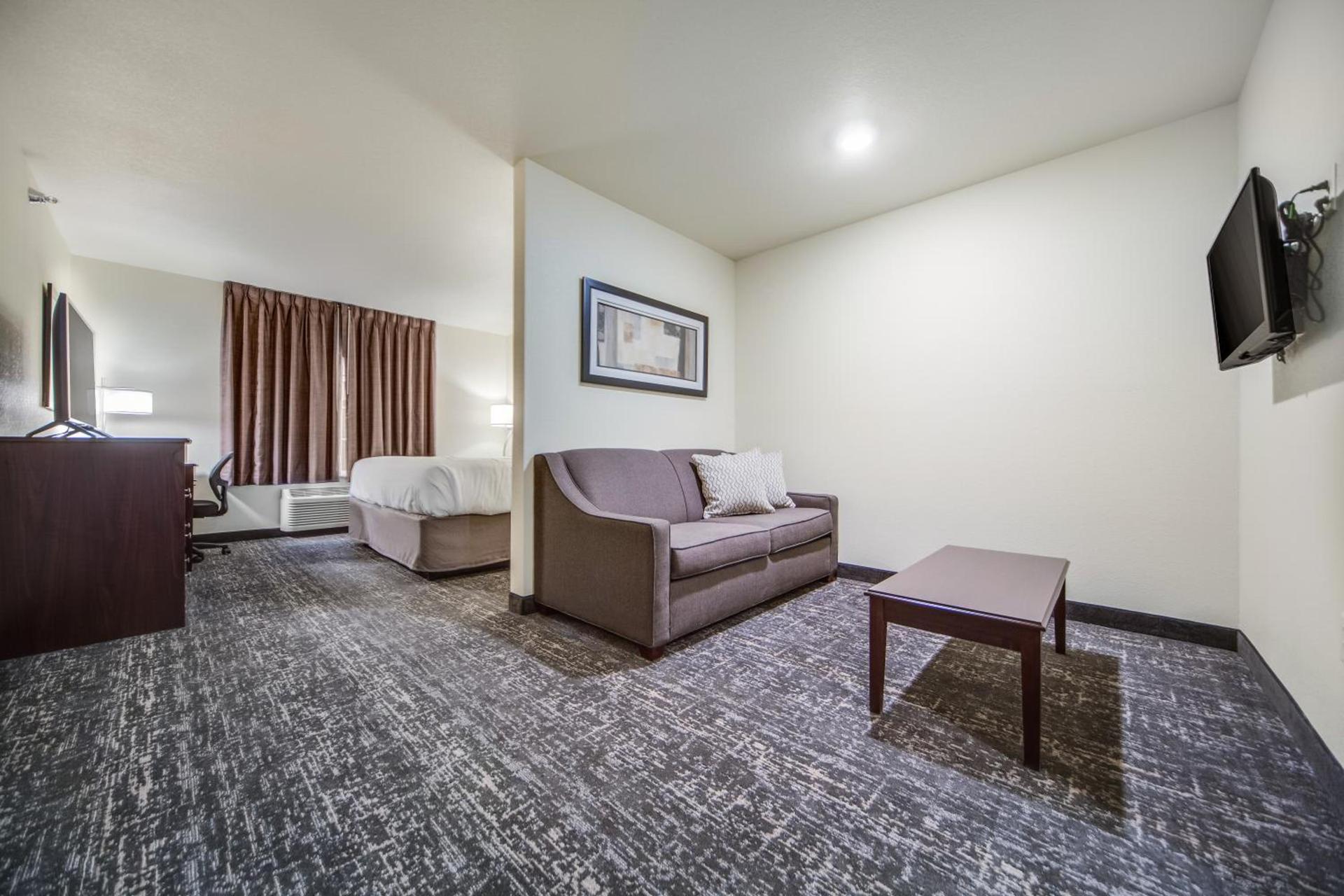 Cobblestone Hotel & Suites - Cozad photo 12