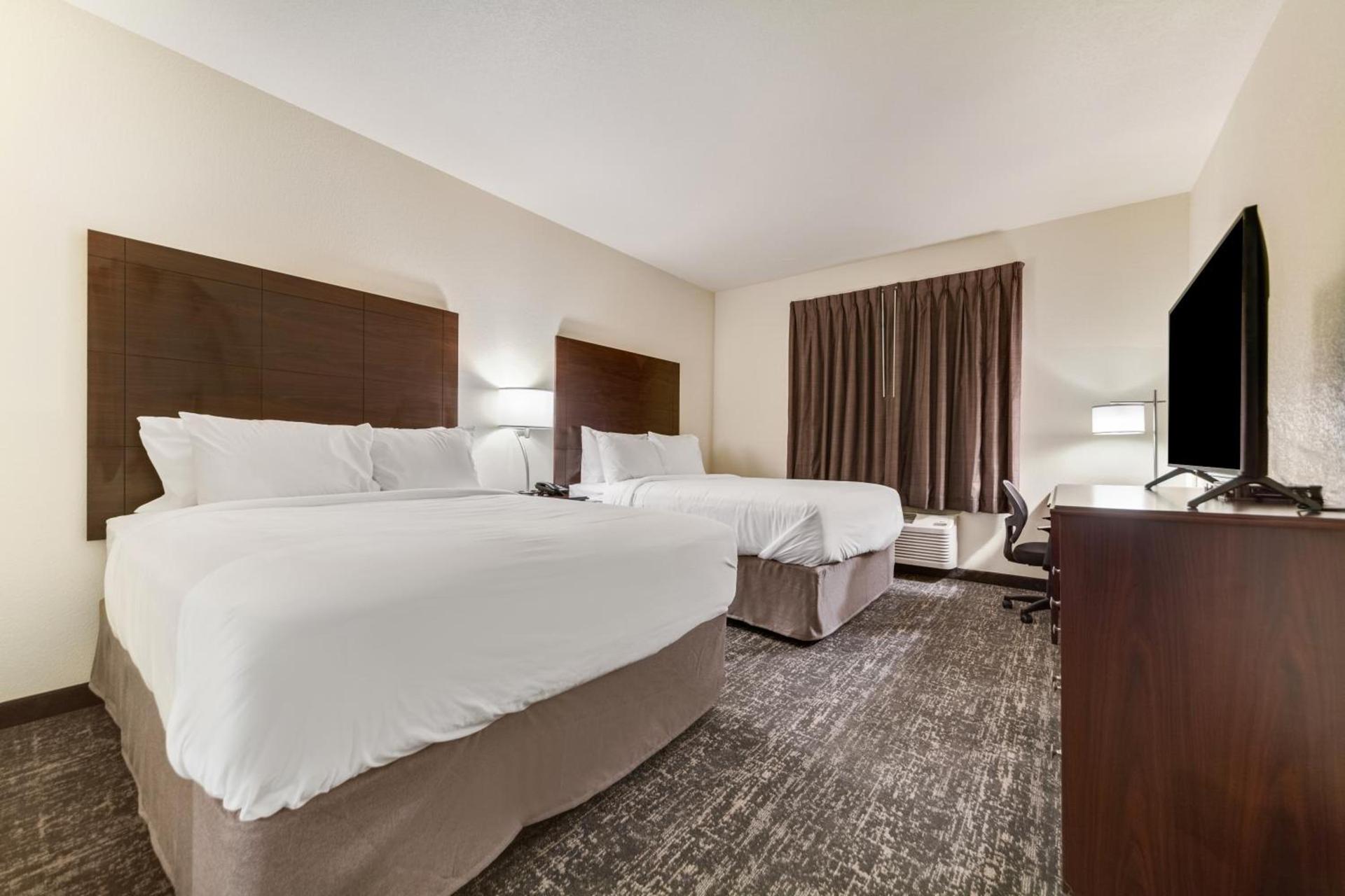 Cobblestone Hotel & Suites - Cozad photo 6