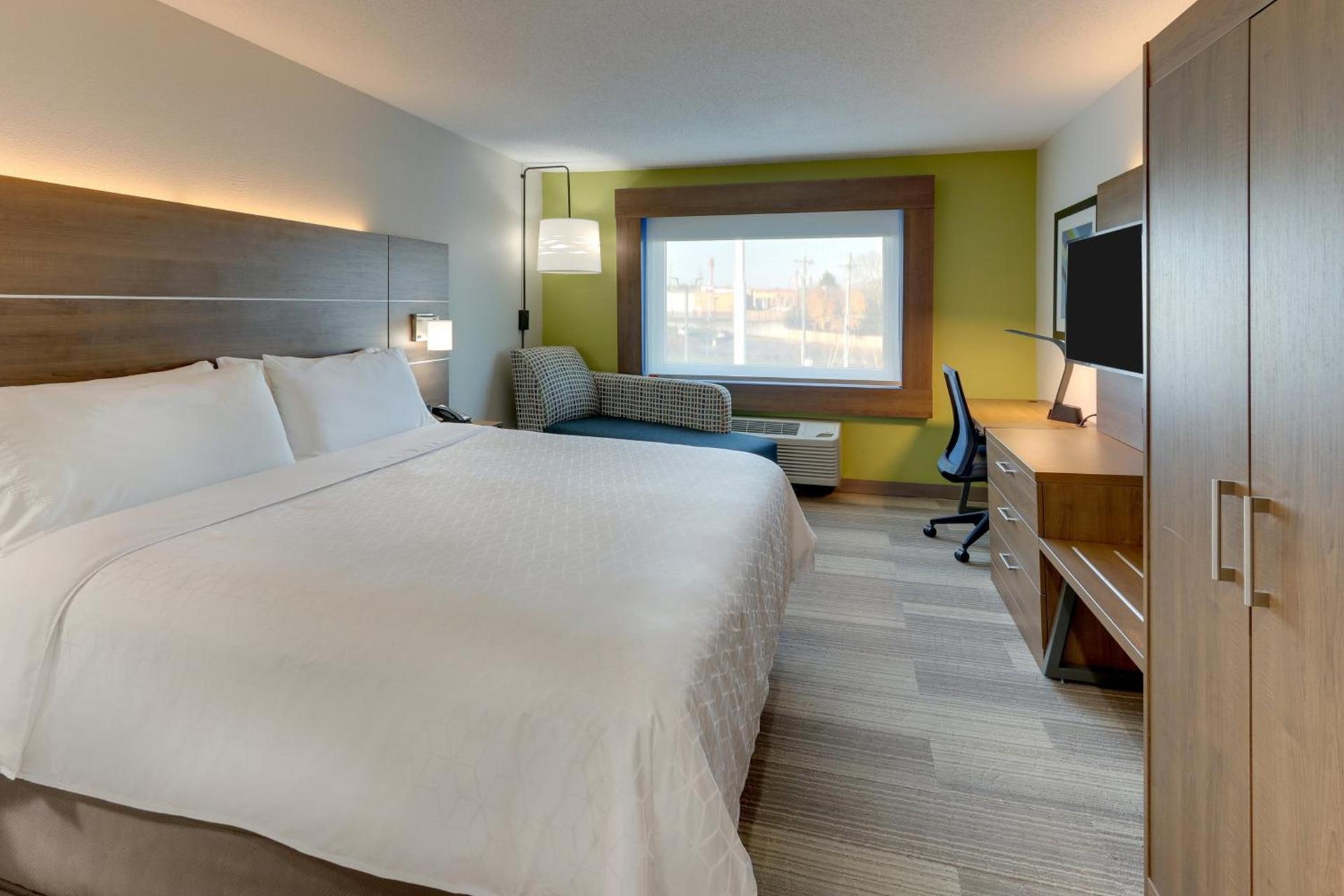 Holiday Inn Express - Cincinnati North - Monroe by IHG photo 20