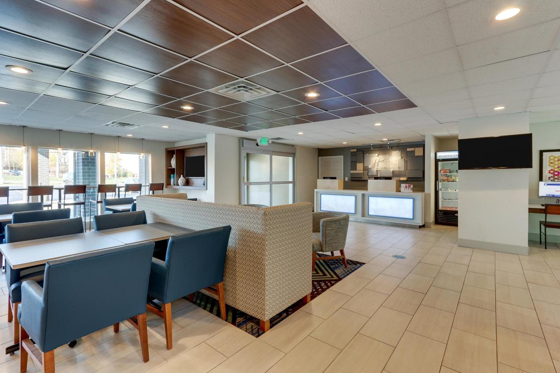 Holiday Inn Express - Cincinnati North - Monroe by IHG photo 40