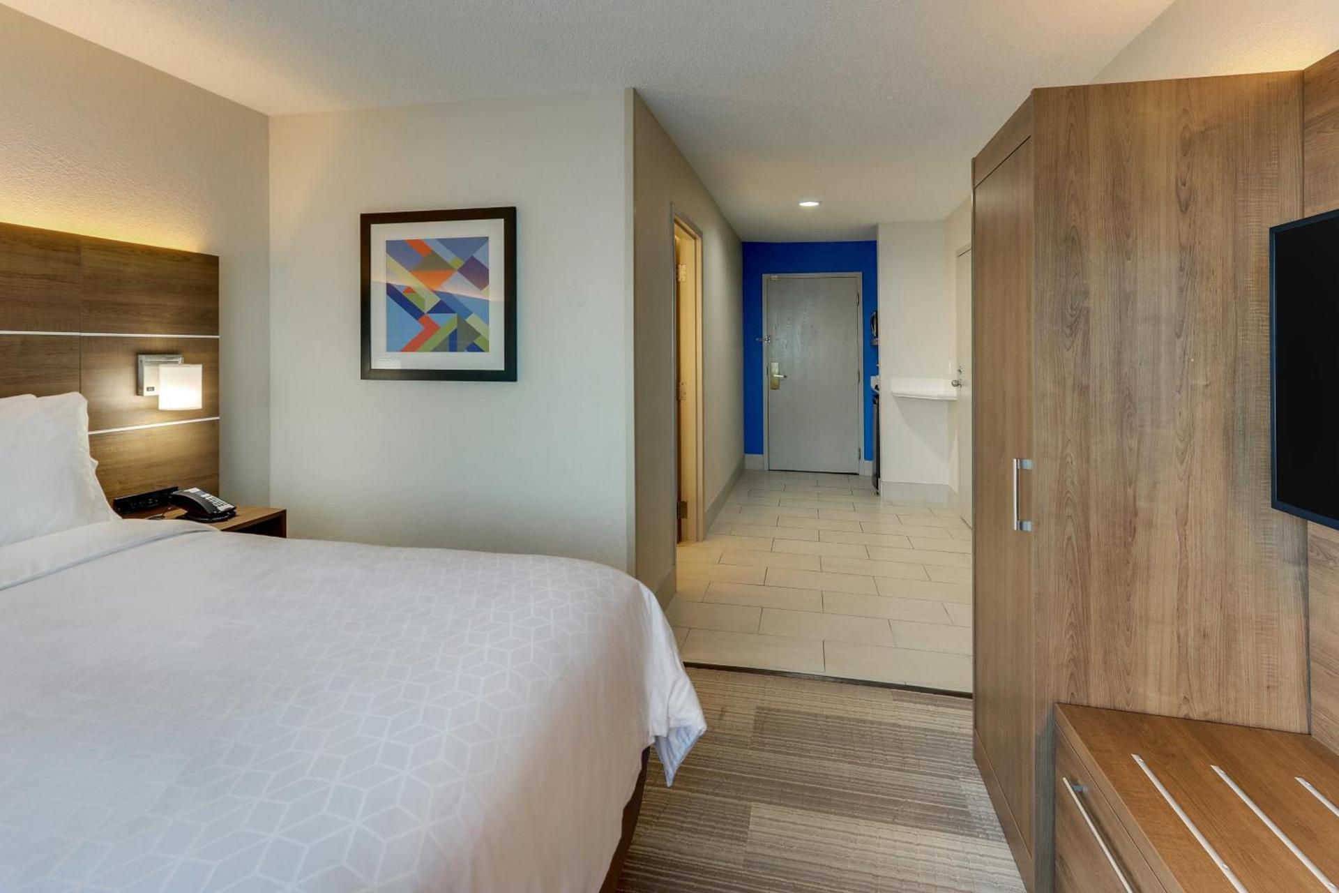 Holiday Inn Express - Cincinnati North - Monroe by IHG photo 15