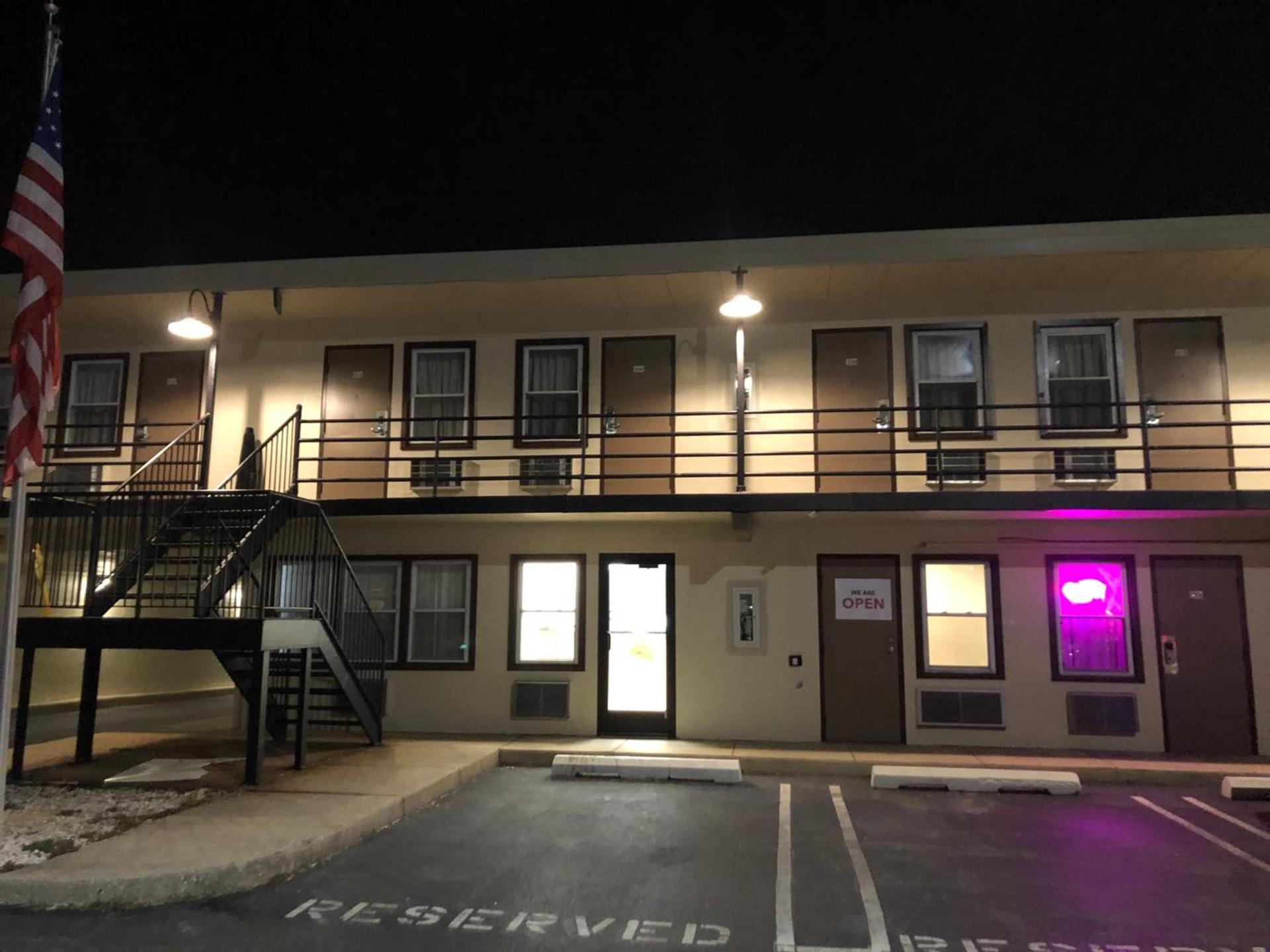 Trolley Stop Motel Philadelphia Media photo 4