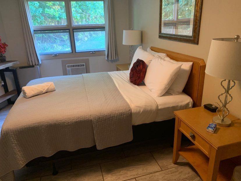 Starlight Lodge at Rockport Harbor photo 19