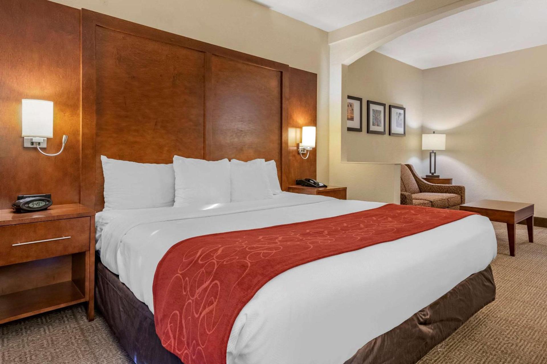 Comfort Suites Miami - Kendall photo 8
