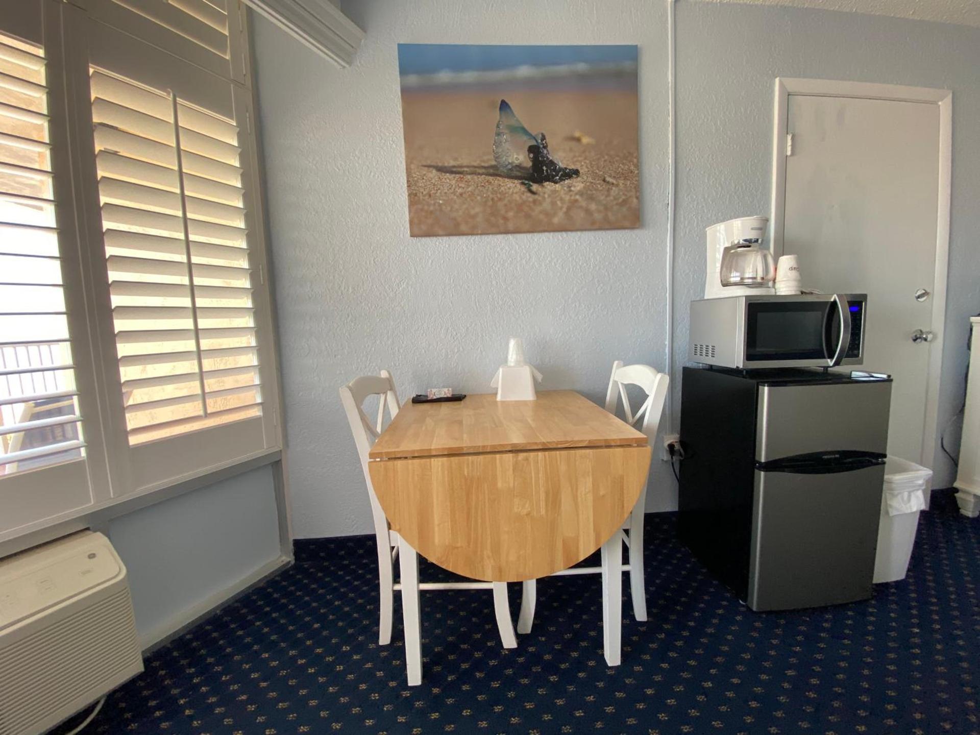 Coral Sands Inn photo 24