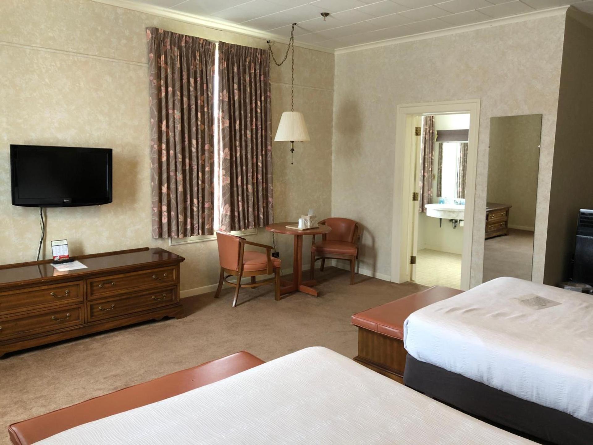 Stearns Hotel photo 7