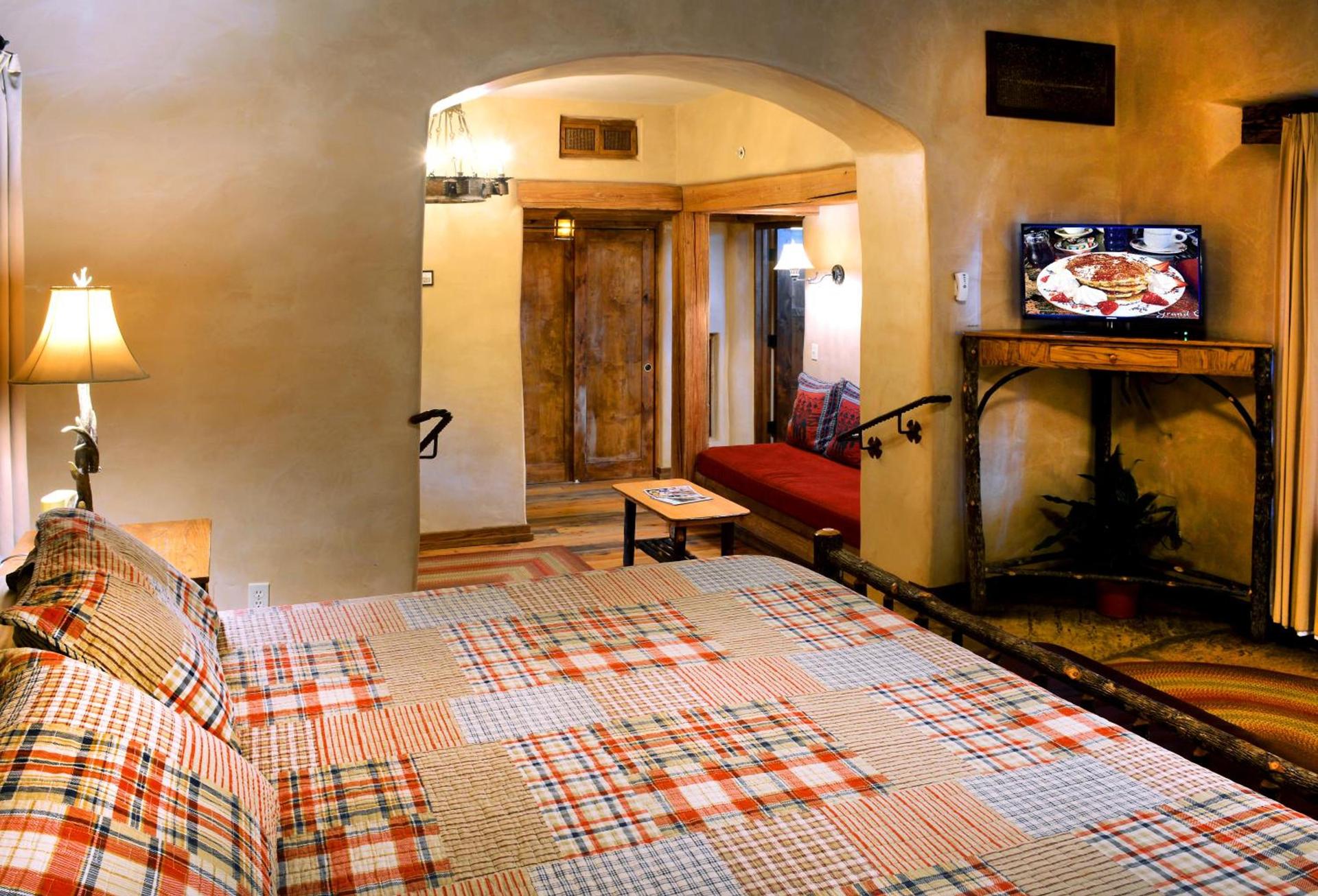 El Portal Sedona Hotel photo 91