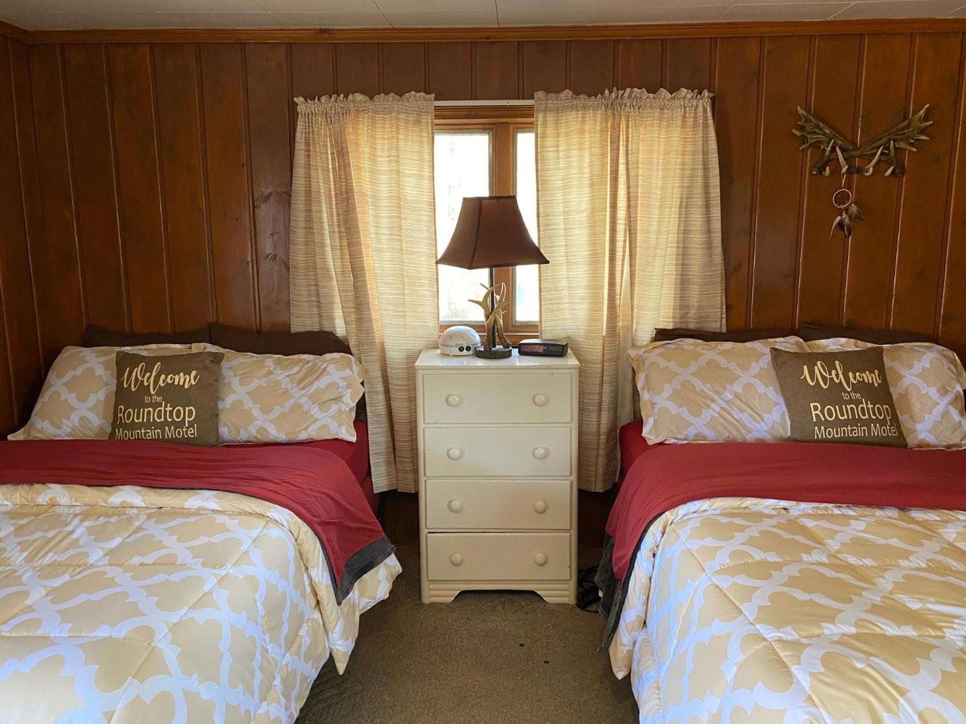Roundtop Mountain Vista - Cabins and Motel photo 50