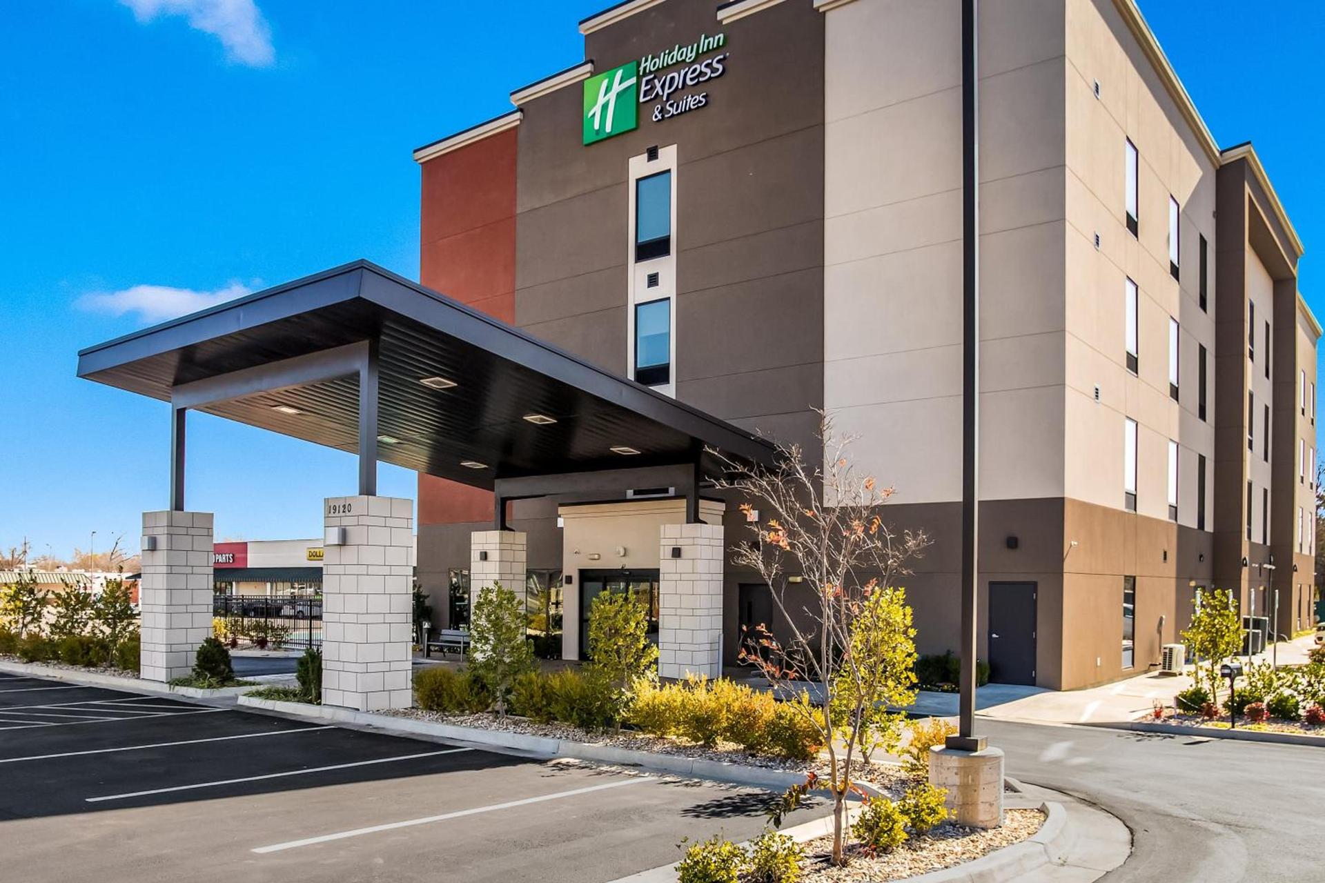 Holiday Inn Express & Suites Tulsa East - Catoosa by IHG photo 23