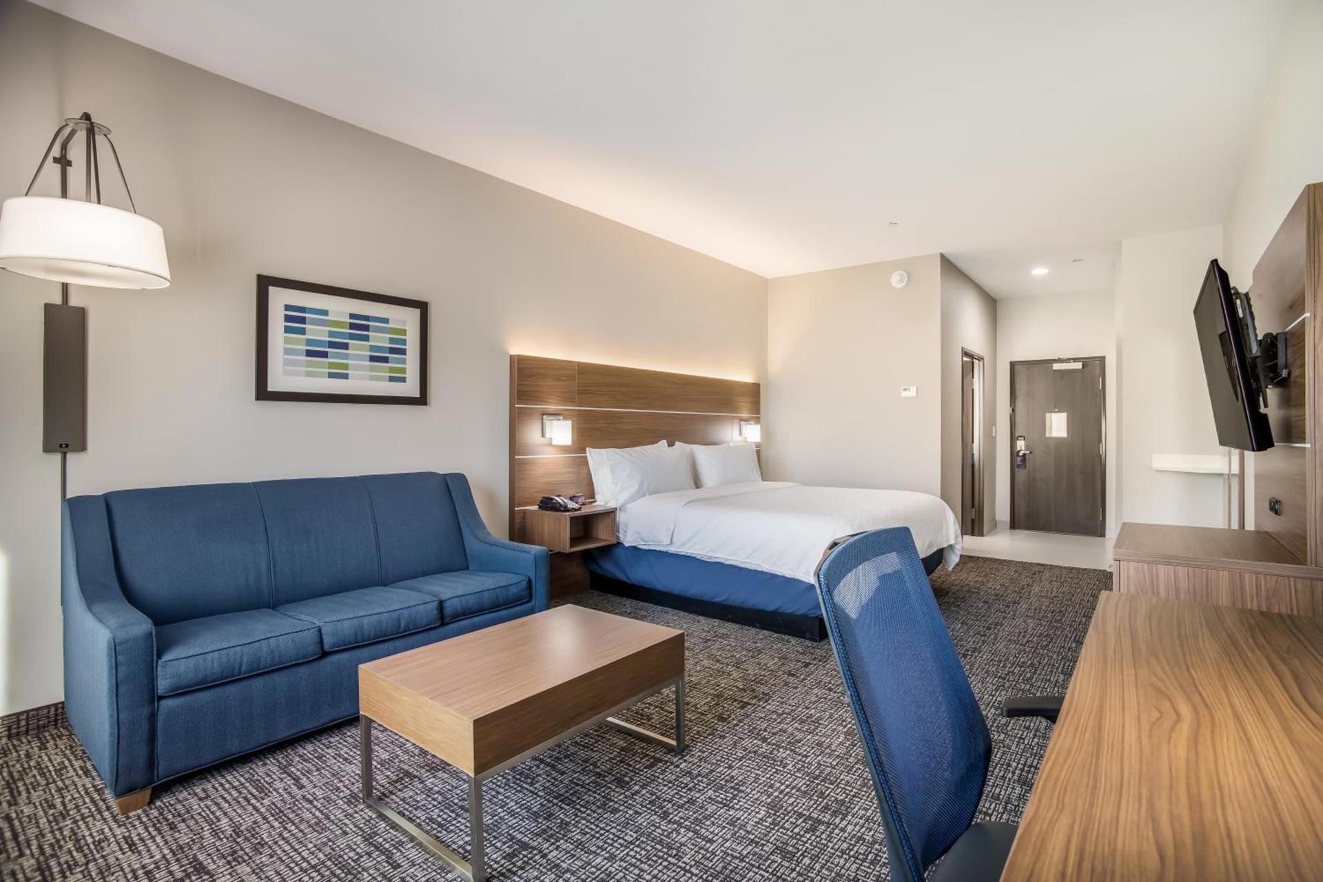 Holiday Inn Express & Suites Tulsa East - Catoosa by IHG photo 54