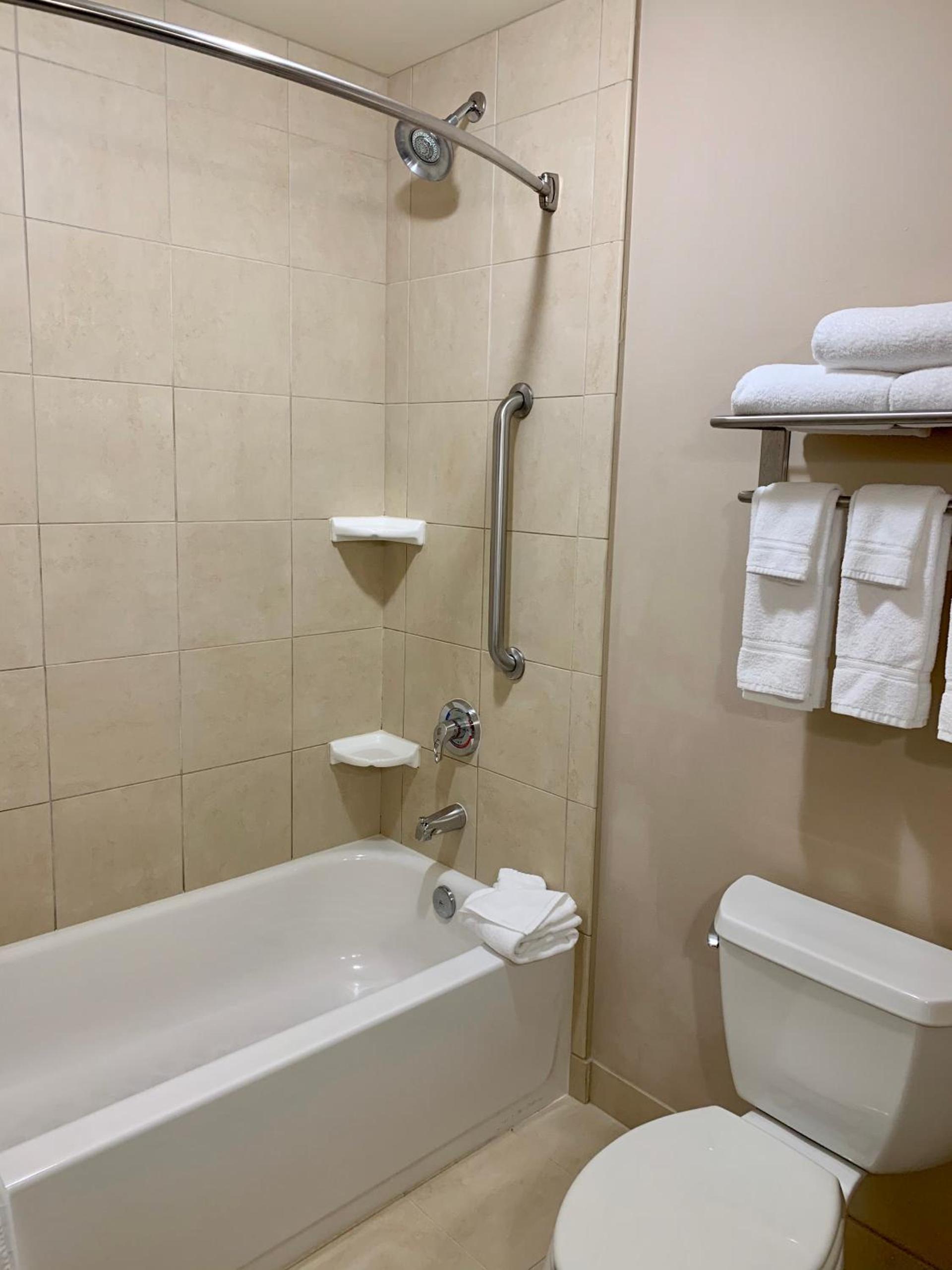 Holiday Inn Express Hotel & Suites North Sequim by IHG photo 20
