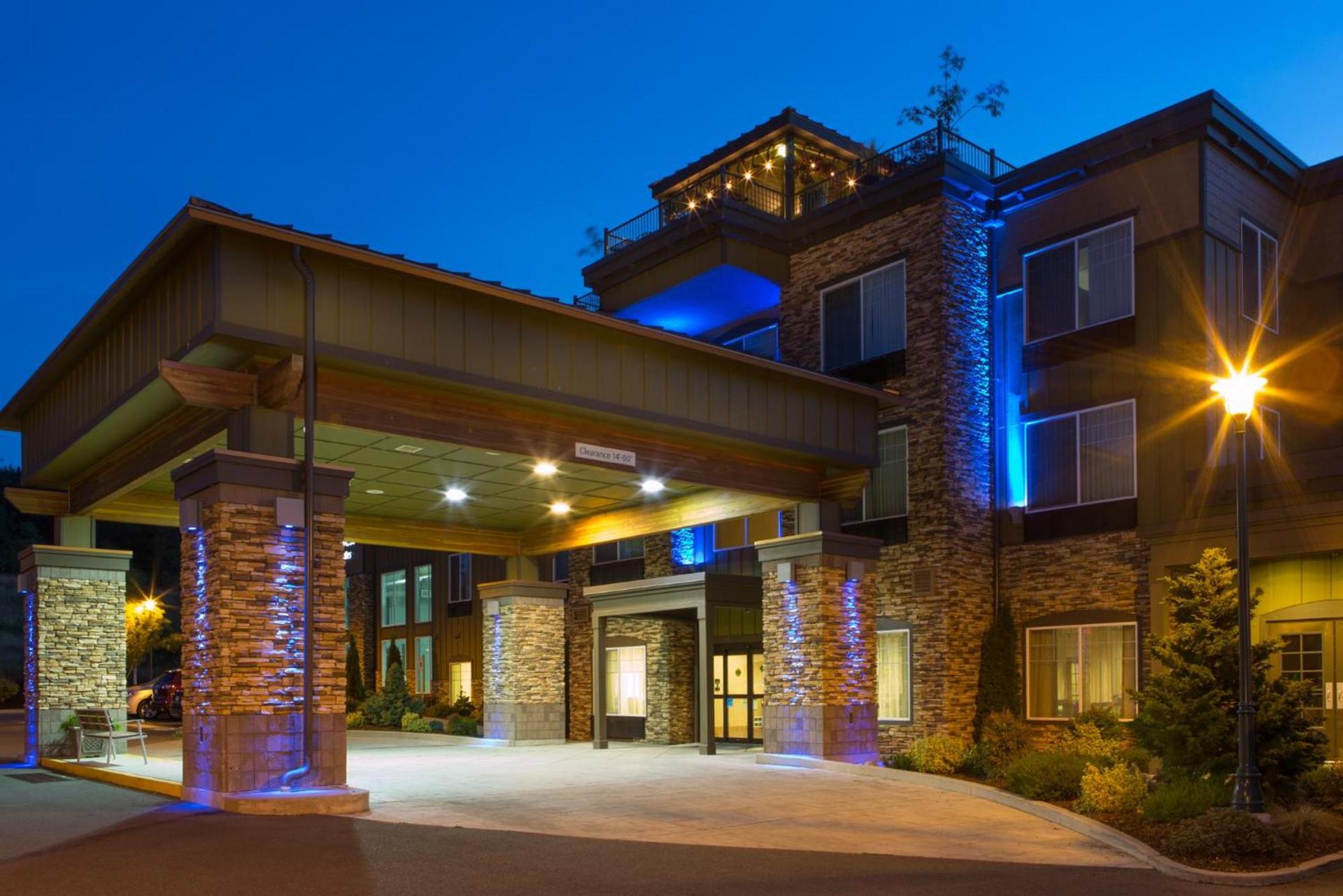 Holiday Inn Express Hotel & Suites North Sequim by IHG photo 2