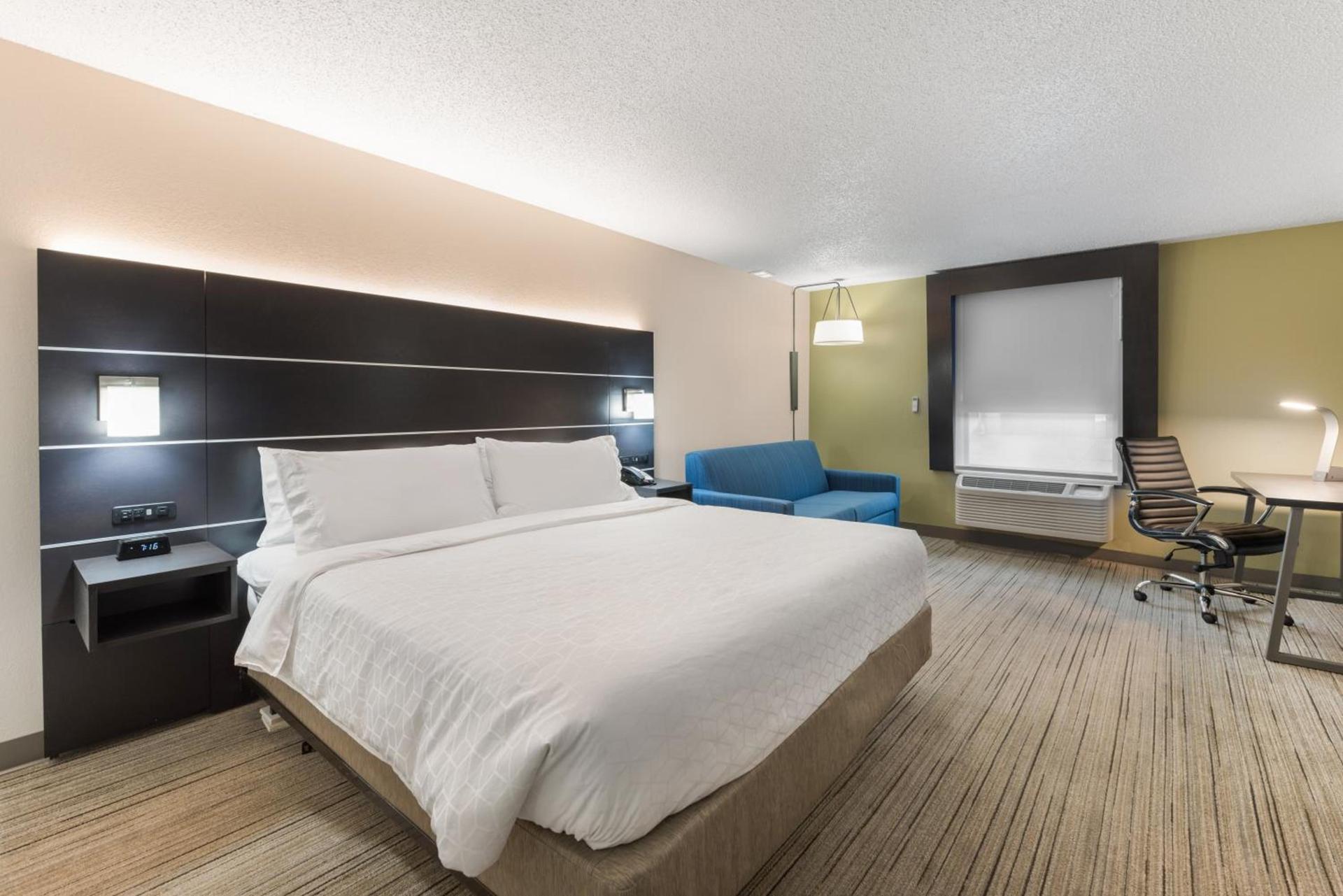 Holiday Inn Express - Columbus Downtown by IHG photo 42