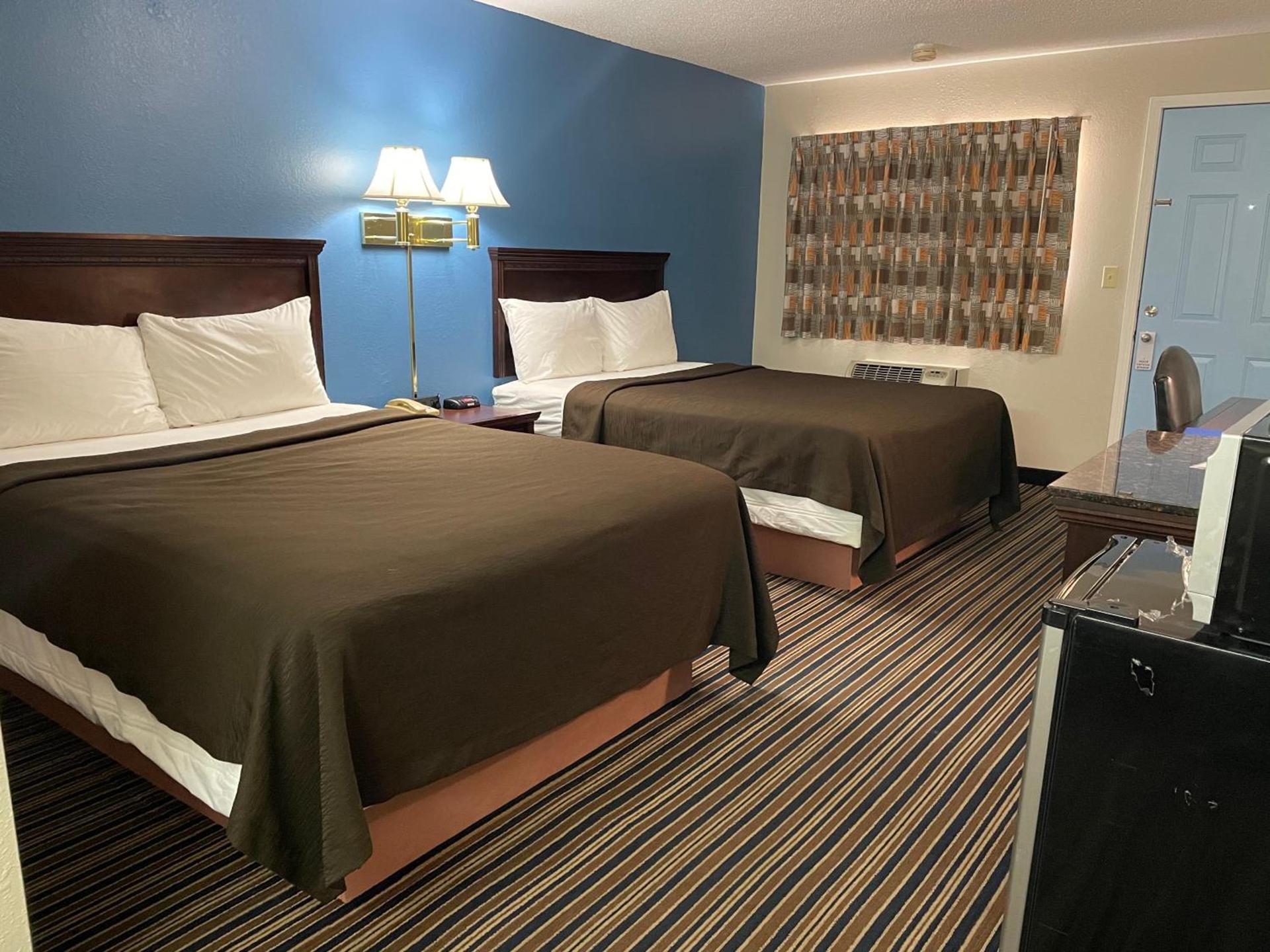 Budget Inn Motel photo 6