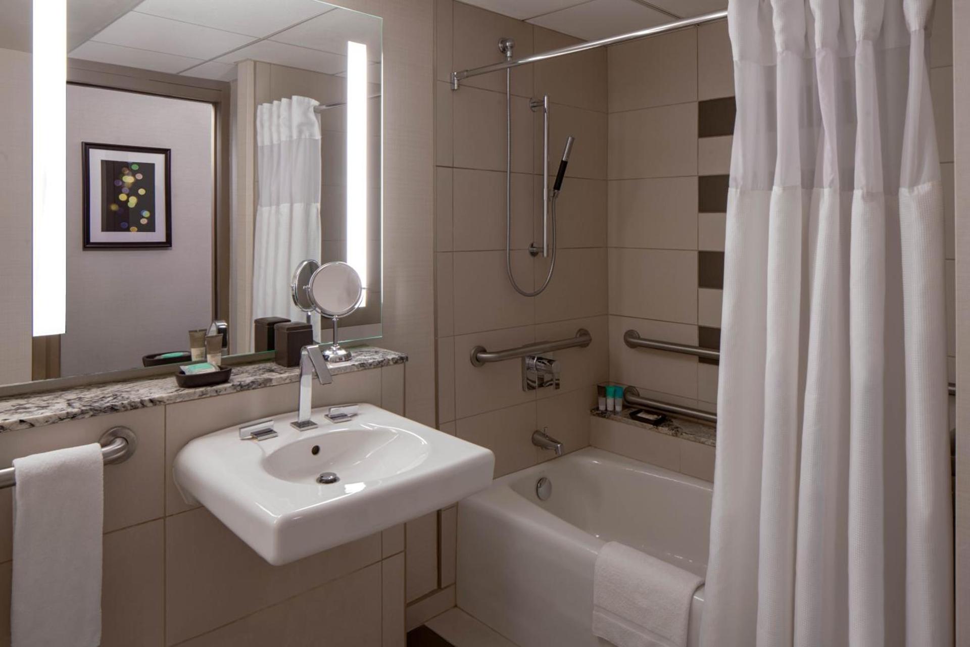Hyatt Regency Indianapolis photo 45