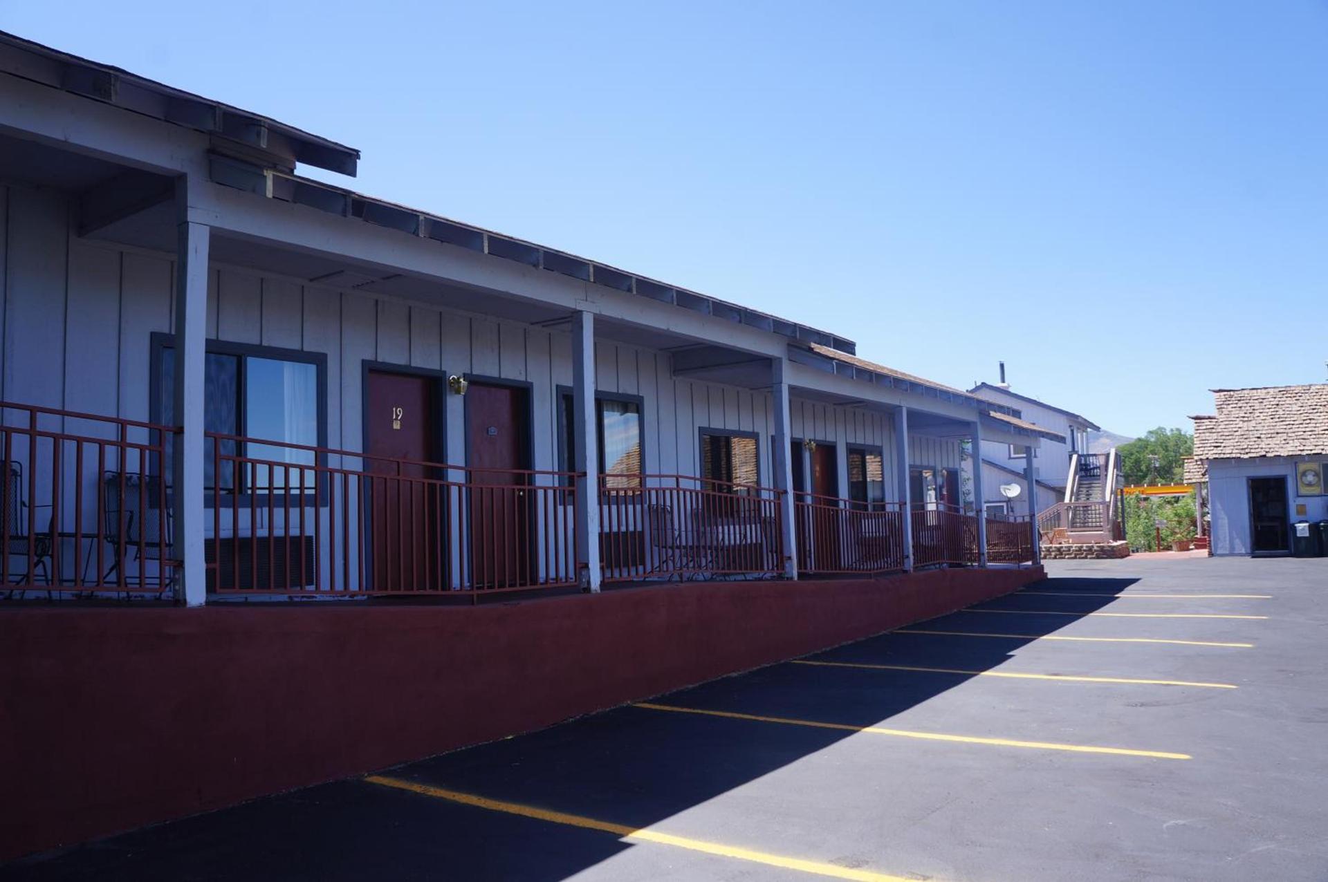 Yosemite Gateway Motel photo 13