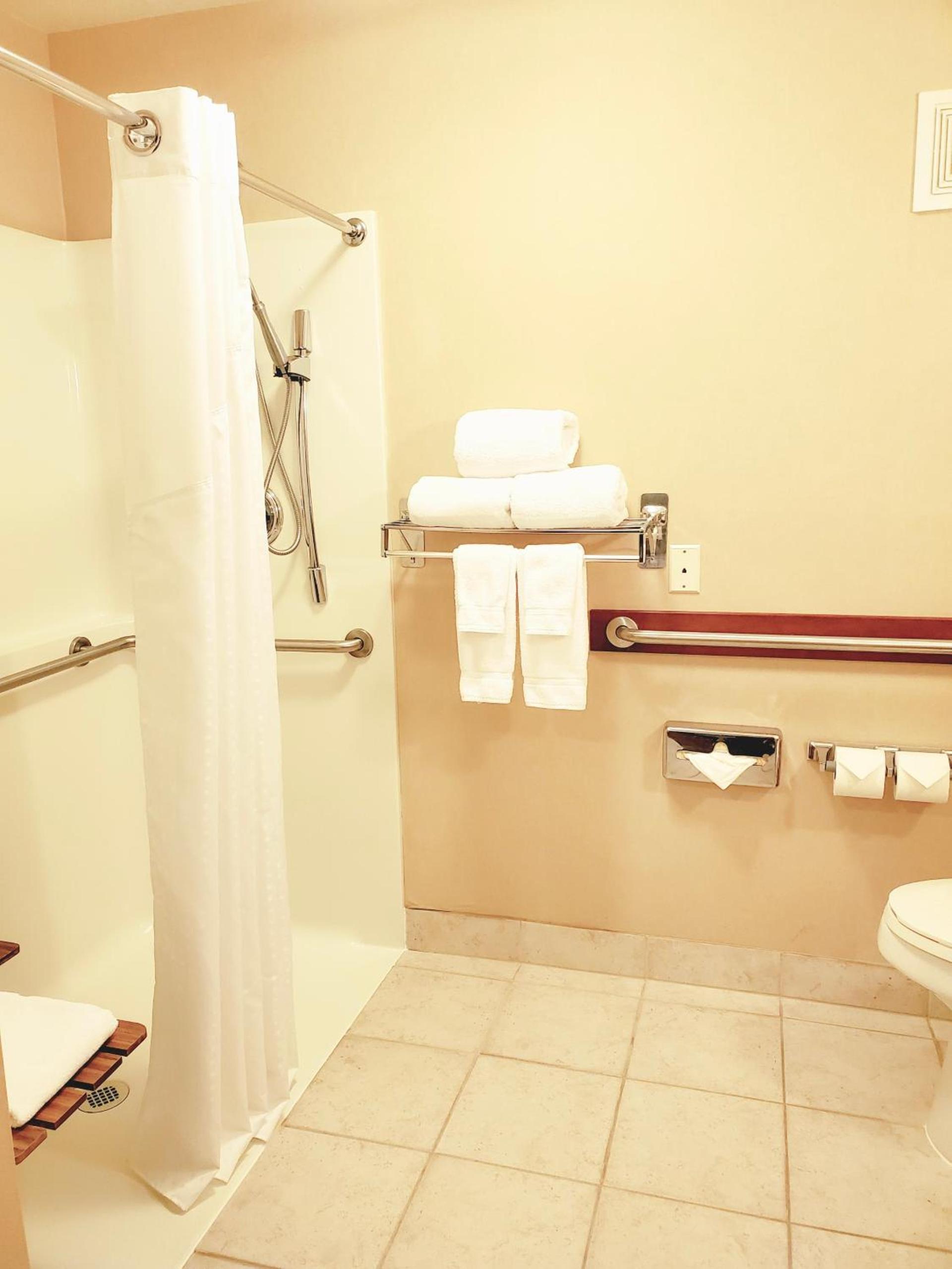 Holiday Inn Express Hotel & Suites Portland-Northwest Downtown by IHG photo 19