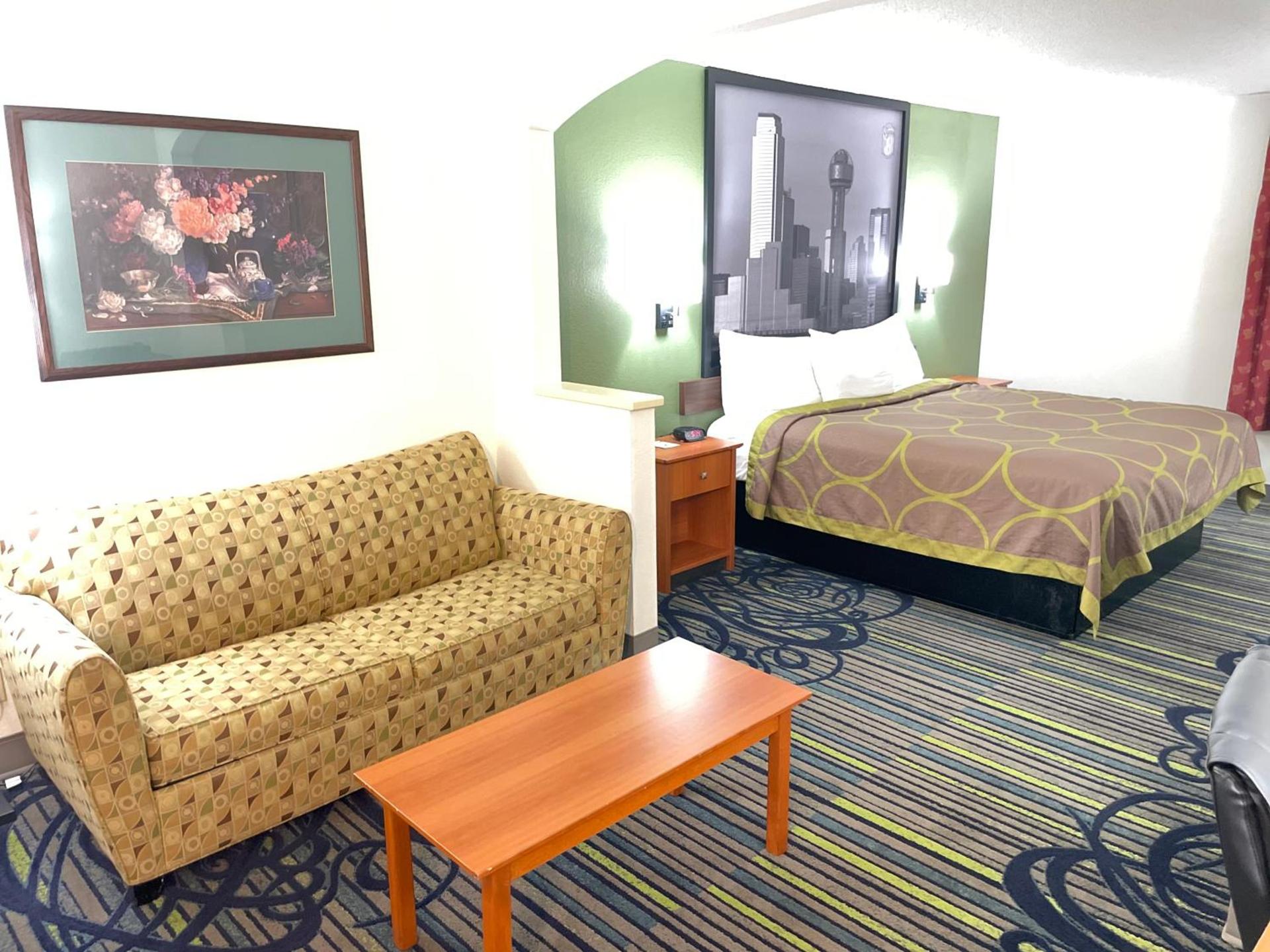 Super 8 by Wyndham Fort Worth Downtown South photo 21
