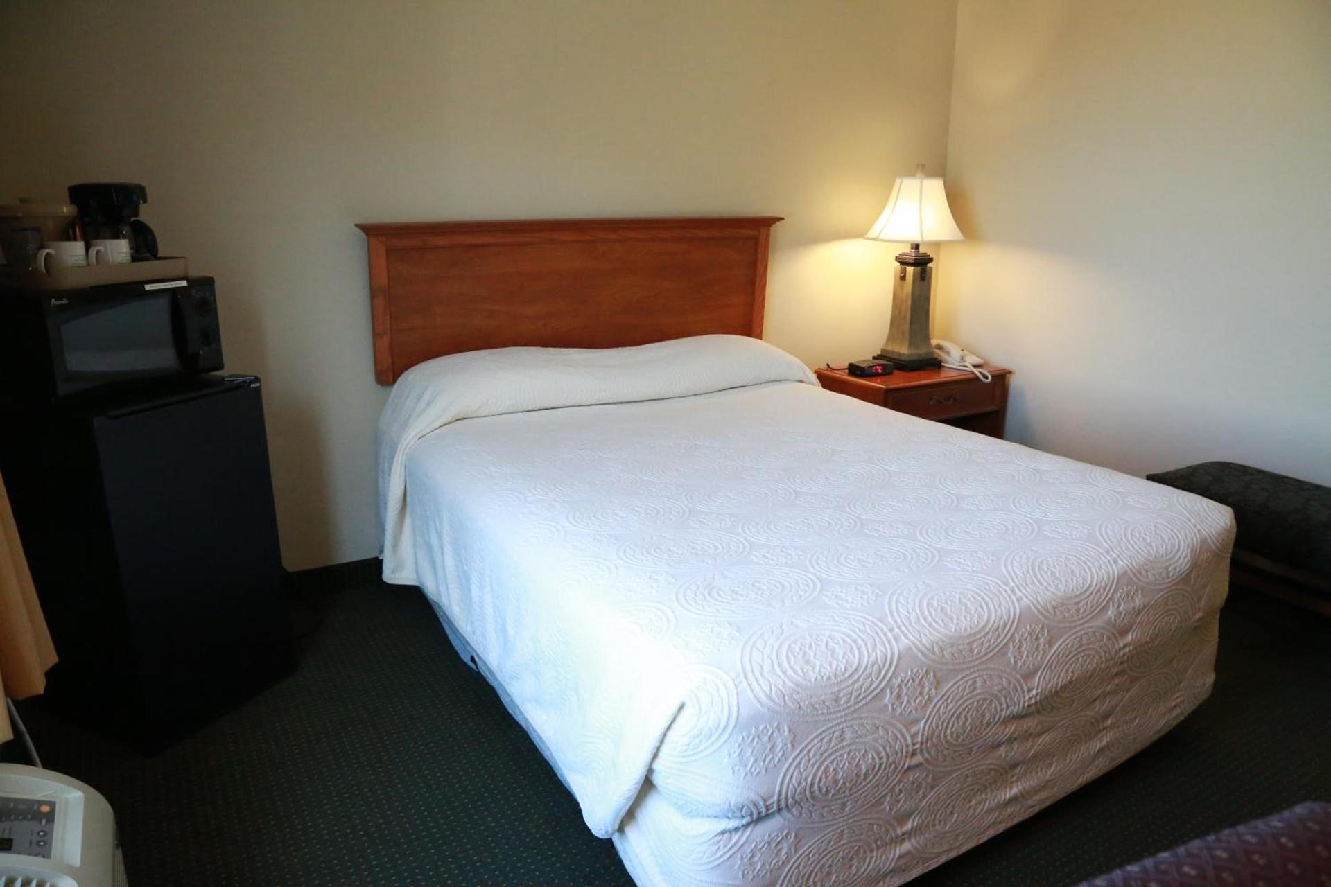 Horizon Inn & Suites photo 33