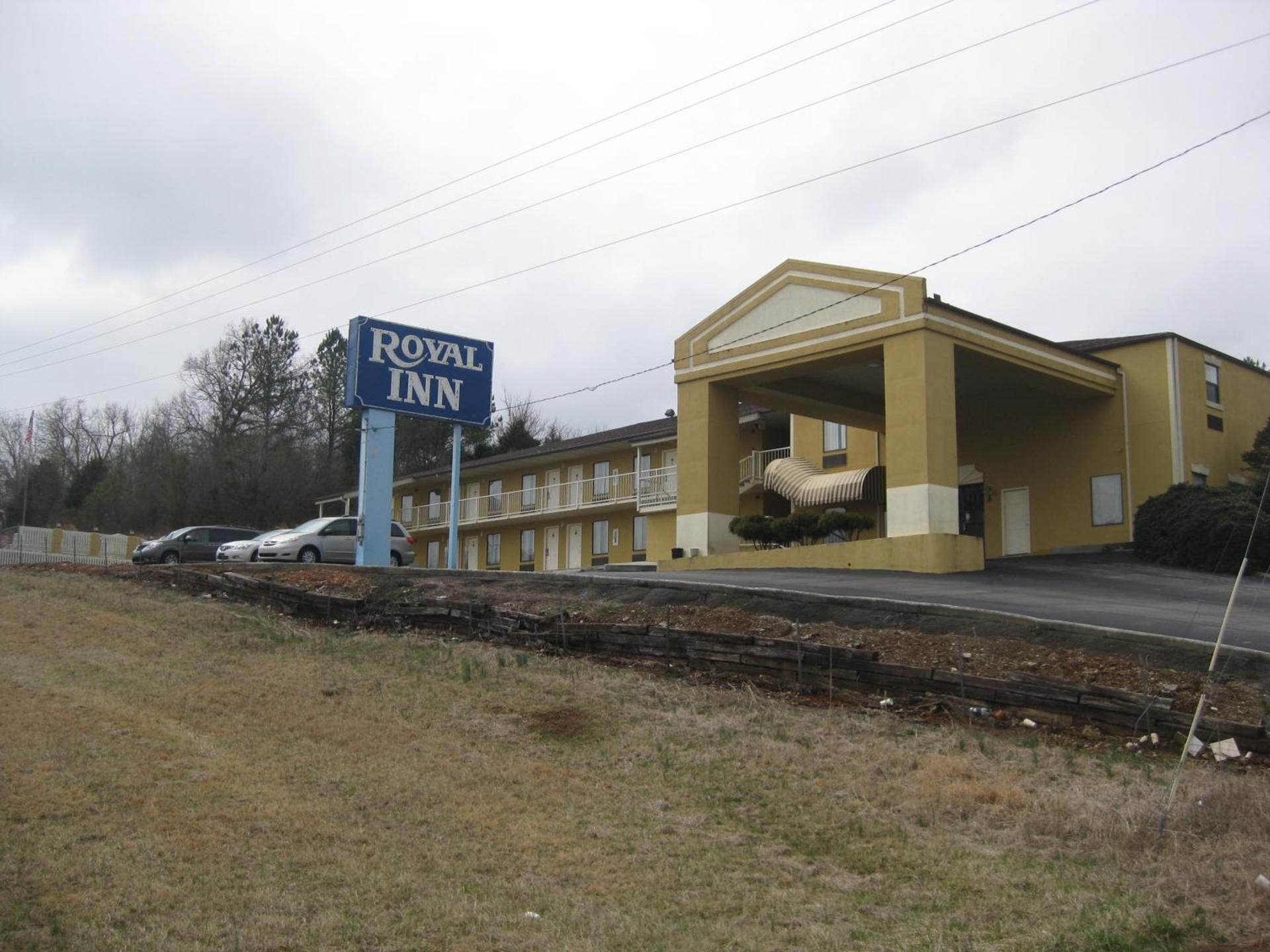 Royal Inn photo 1