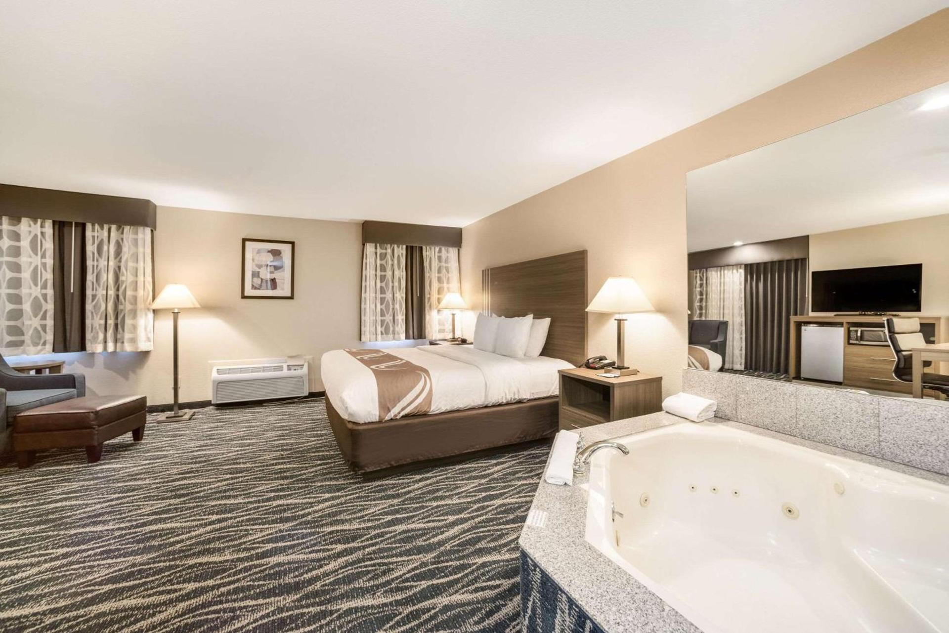 Quality Inn Effingham North photo 17