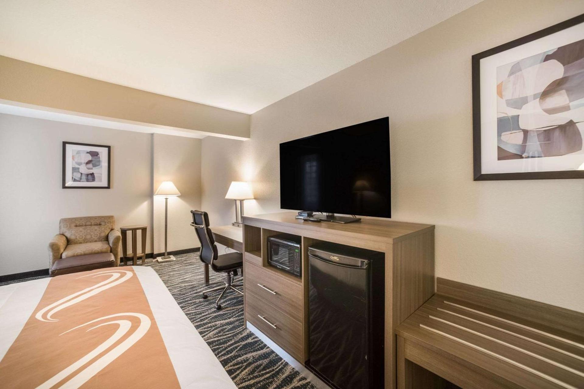 Quality Inn Effingham North photo 22