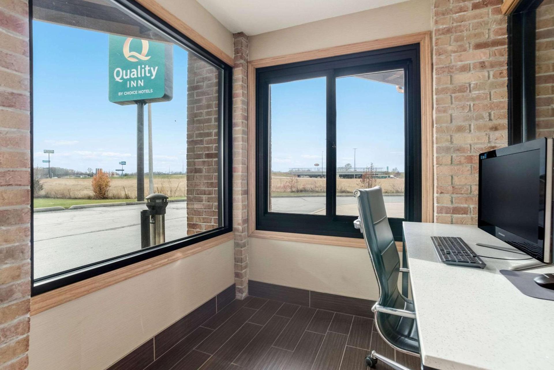 Quality Inn Effingham North photo 33