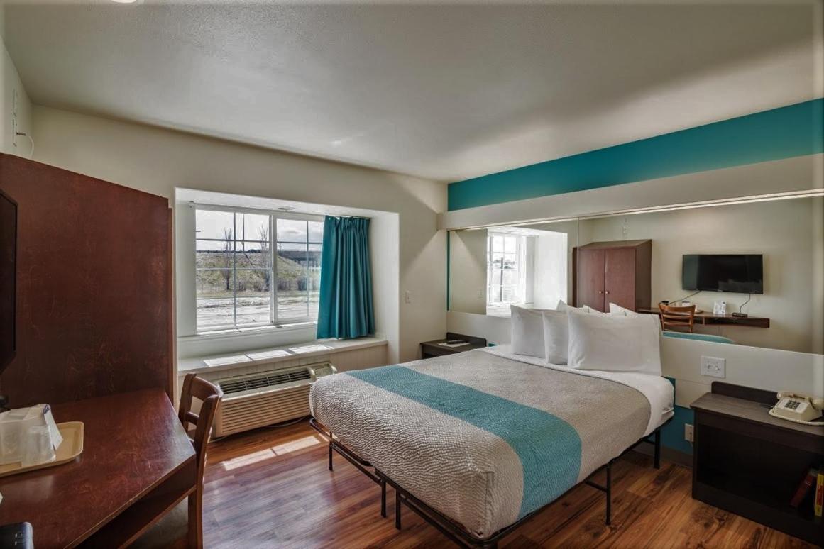 Motel 6-Idaho Falls, ID - Snake River photo 45