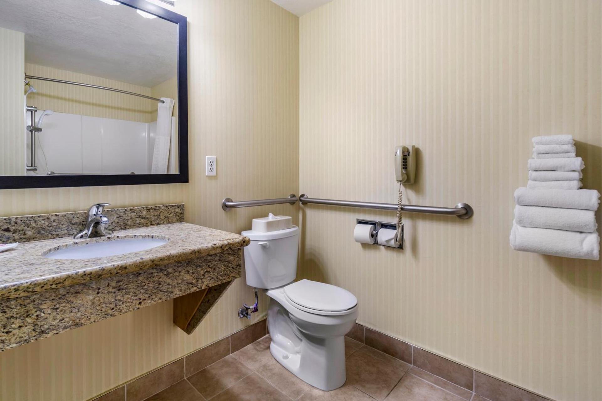 Comfort Inn & Suites Bothell - Seattle North photo 22