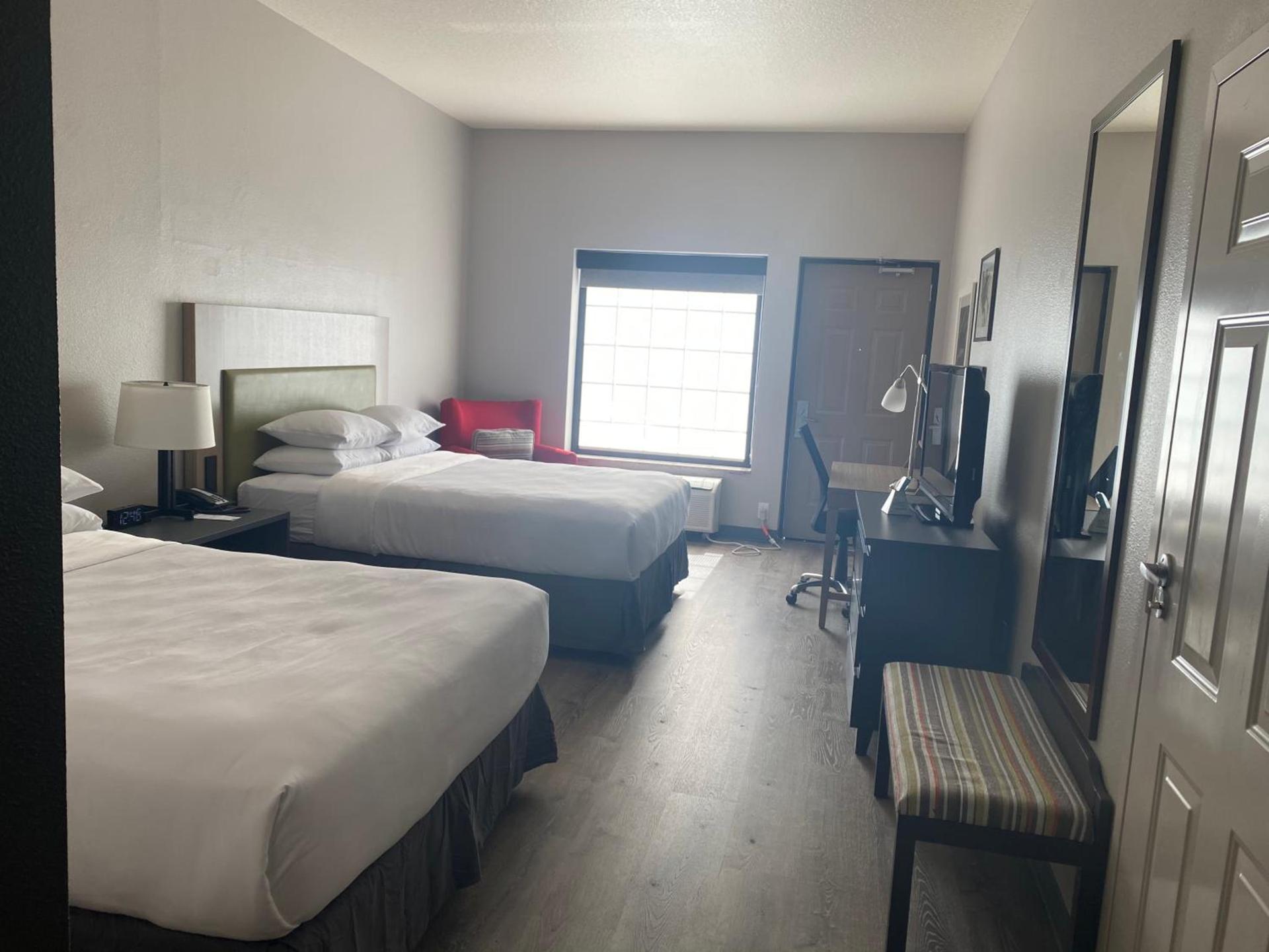 Country Inn & Suites by Radisson, RJ Stadium - Tampa Airport East photo 42
