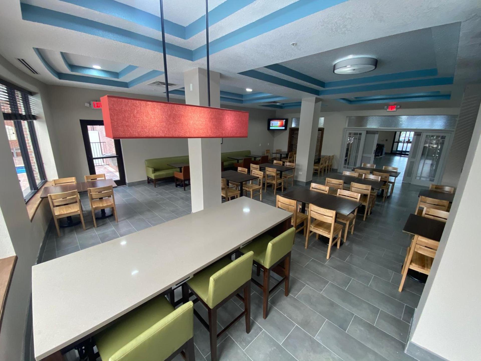Country Inn & Suites by Radisson, RJ Stadium - Tampa Airport East photo 37