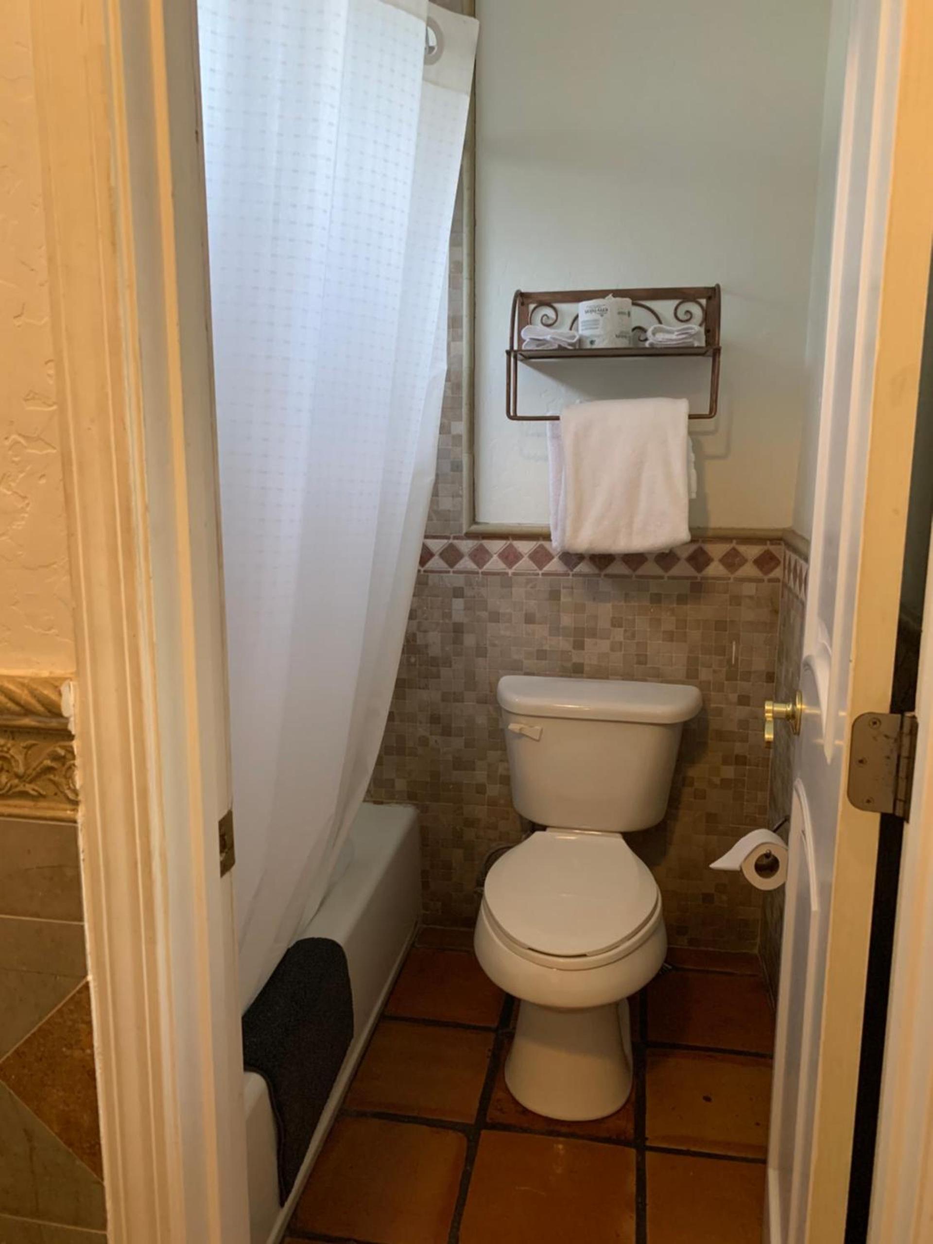 Chantico Inn photo 62