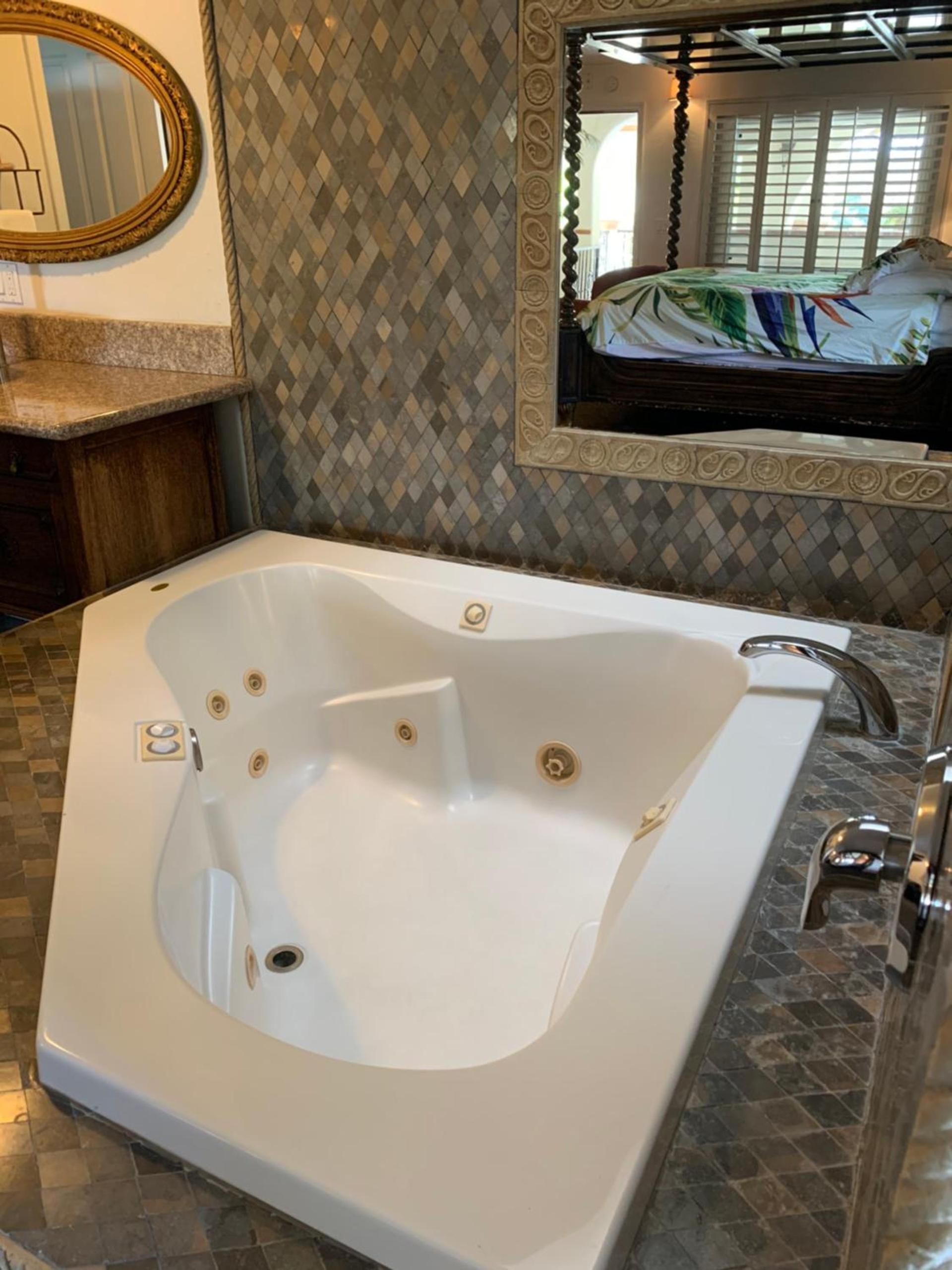 Chantico Inn photo 27