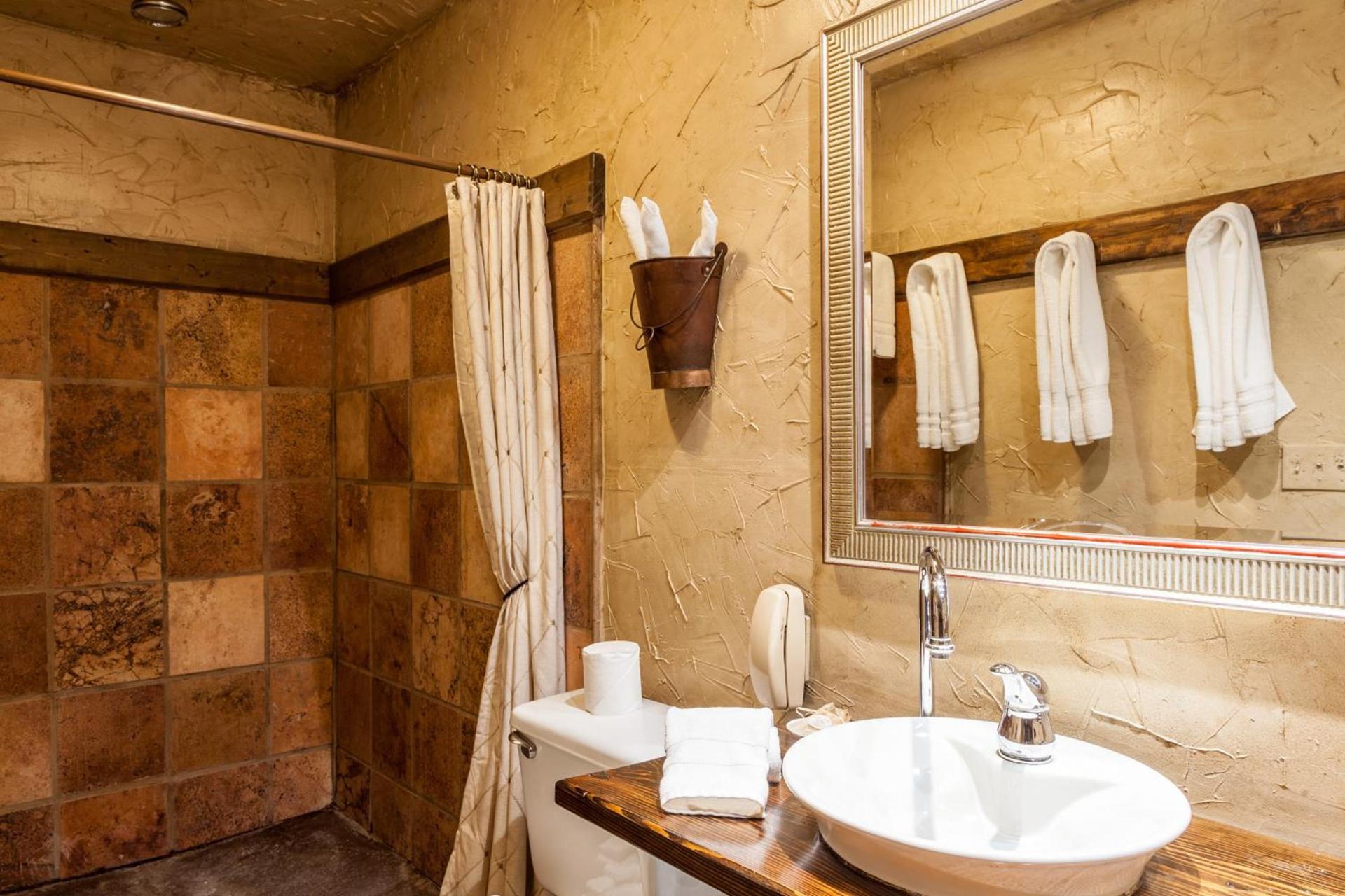 The Inn at Leola Village, a Historic Hotel of America photo 39
