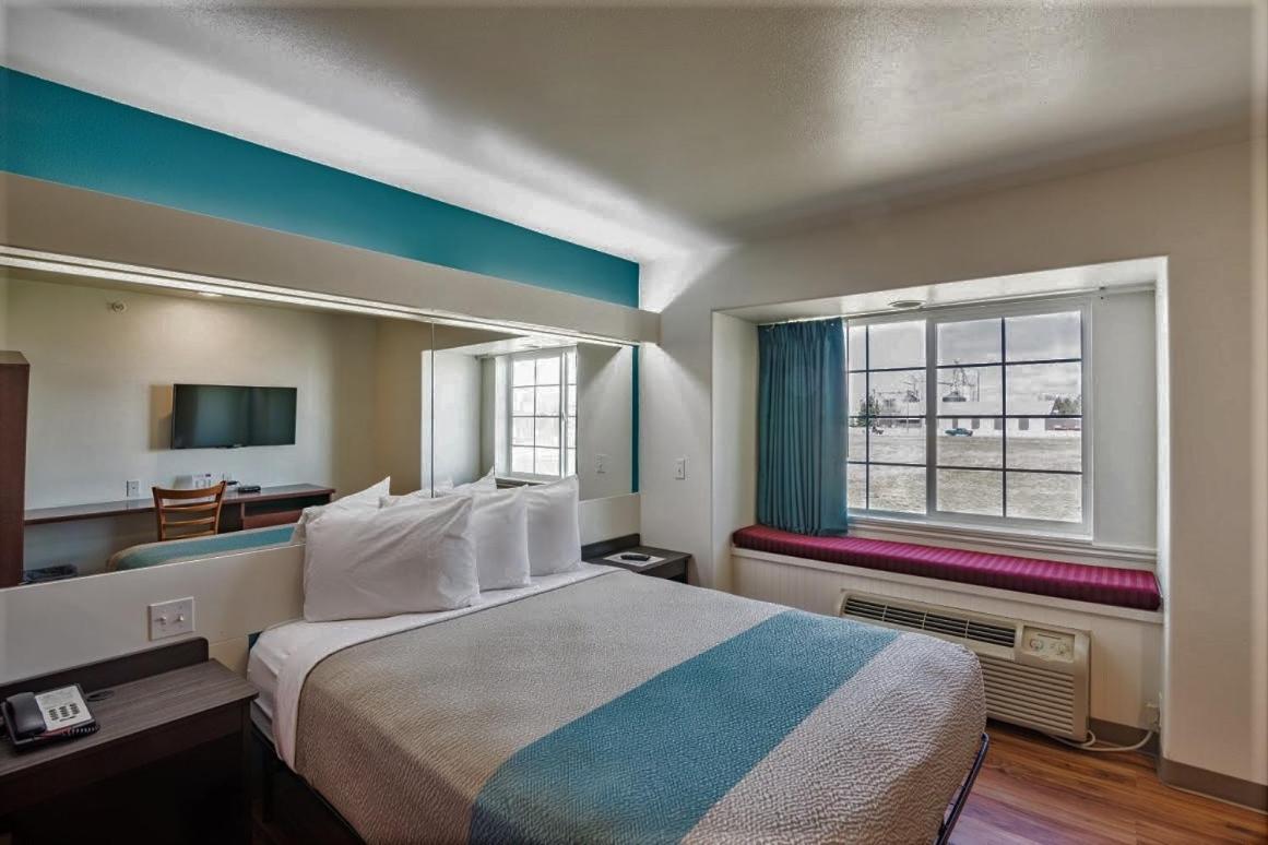 Motel 6-Idaho Falls, ID - Snake River photo 42